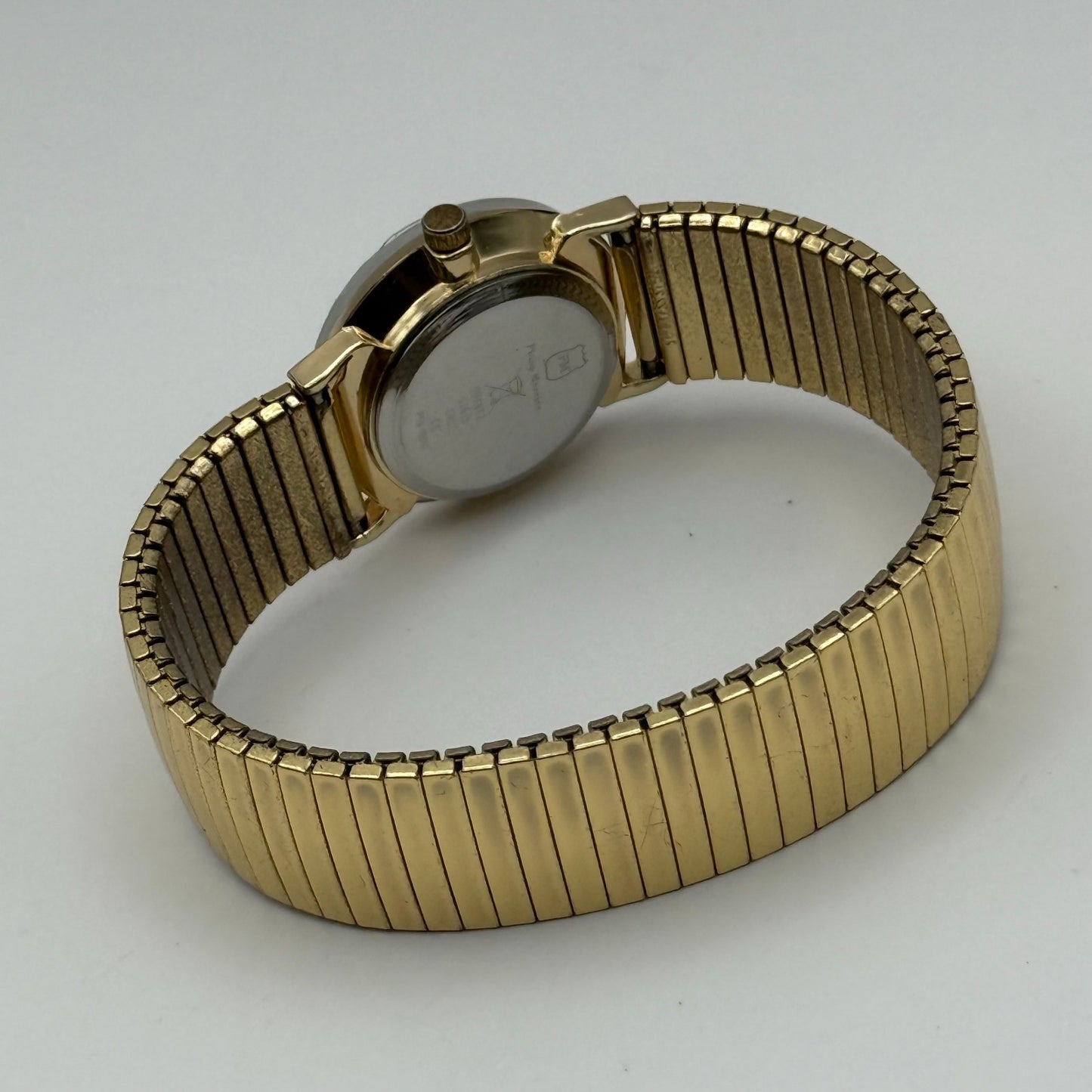 Philip Mercier Ladies Quartz Watch Gold Tone Expandable Band Working 27mm