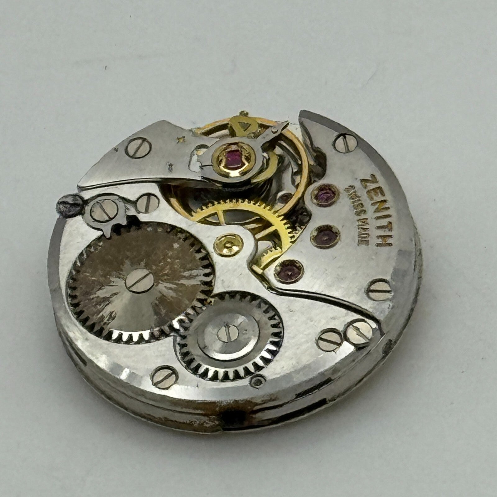 19.7mm Ladies Zenith Cal 88 Manual Wind Watch Movement Swiss Vintage PARTS SPARE