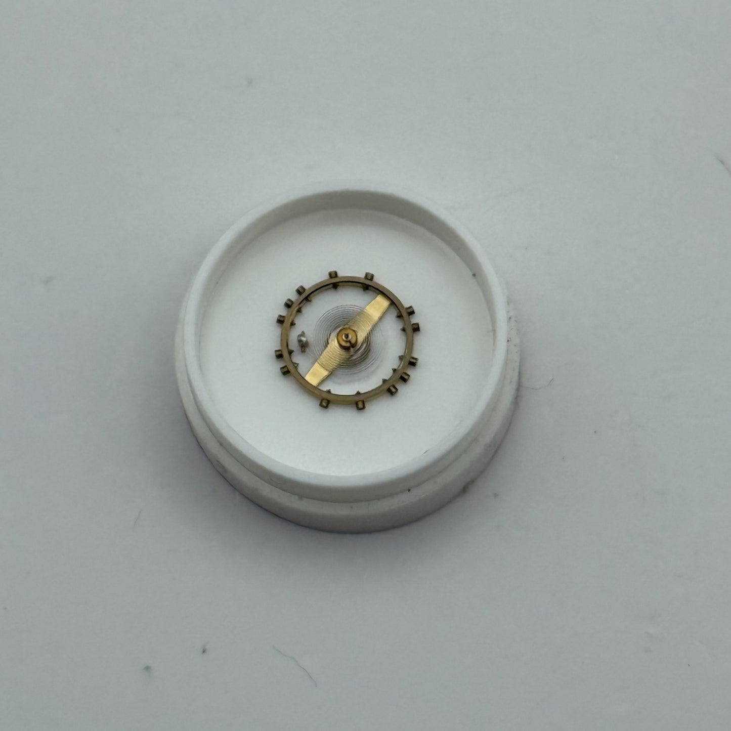 AV 120 Balance Wheel Complete And Spring 6 3/4–8’’’ 485 Watch Movement Parts NOS