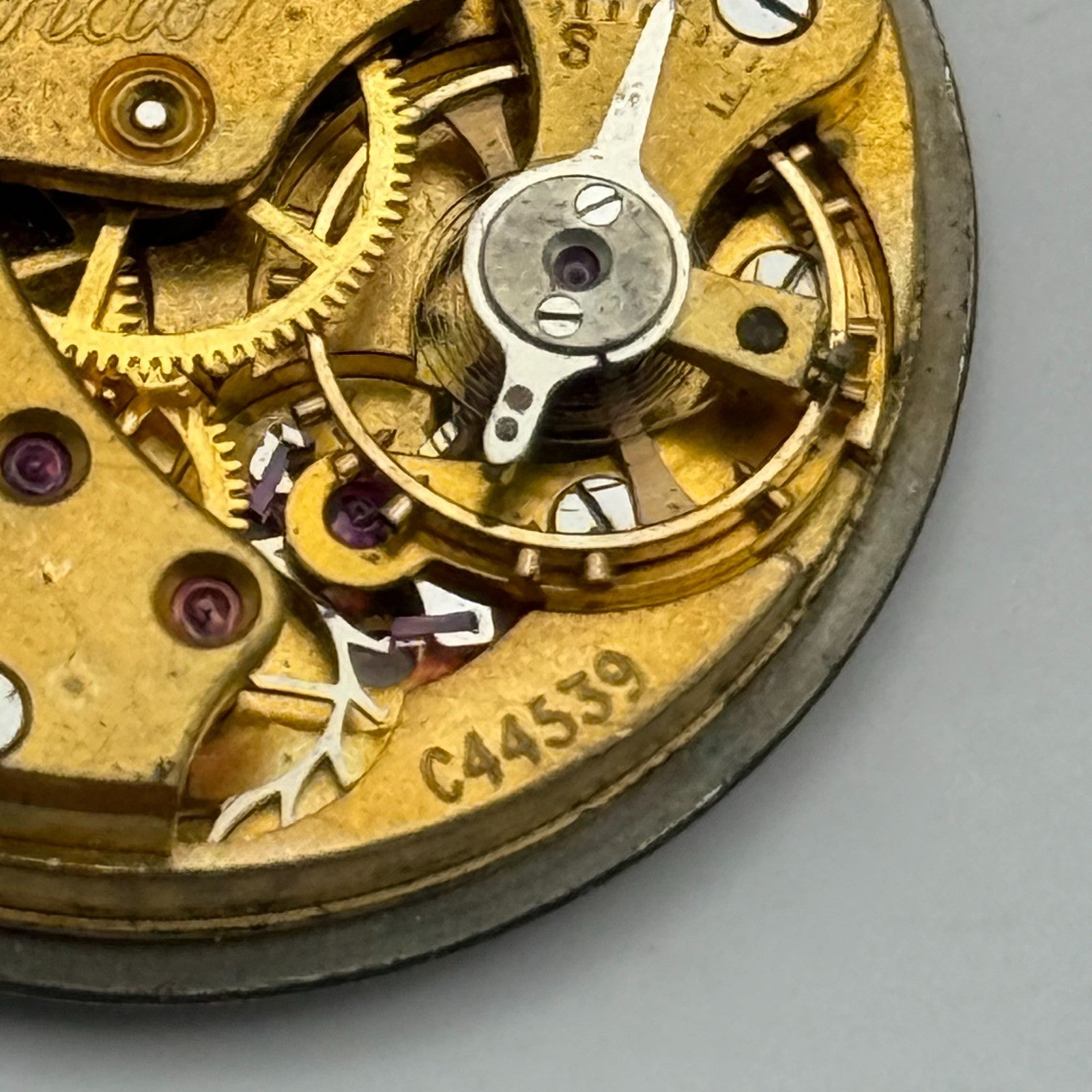 J W Benson Smiths De Luxe 15 Jewels Watch Movement Manual Wind Parts 26.9mm