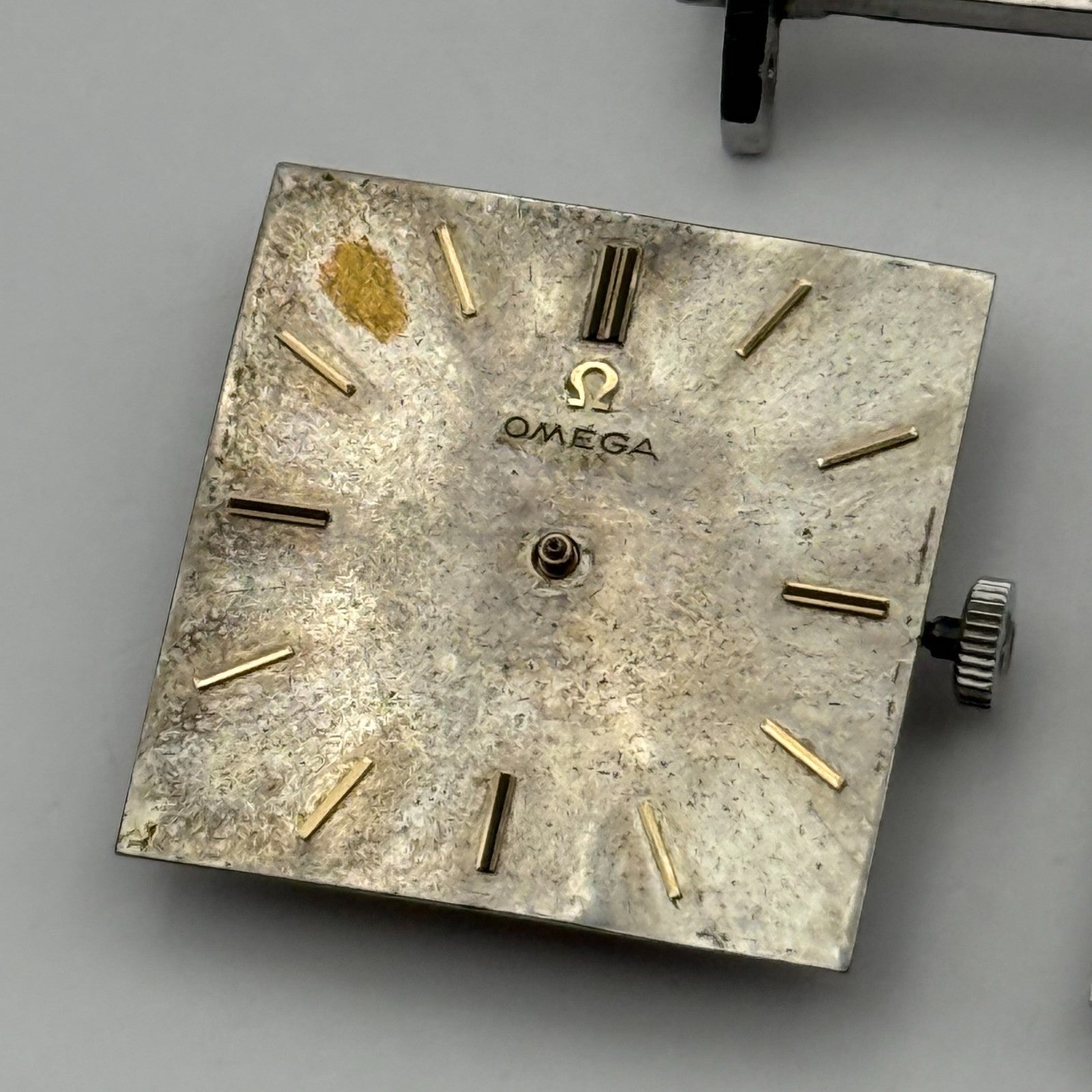 Omega 671 Automatic Watch Running Square 161.014 Vintage Swiss Parts Repair 26mm