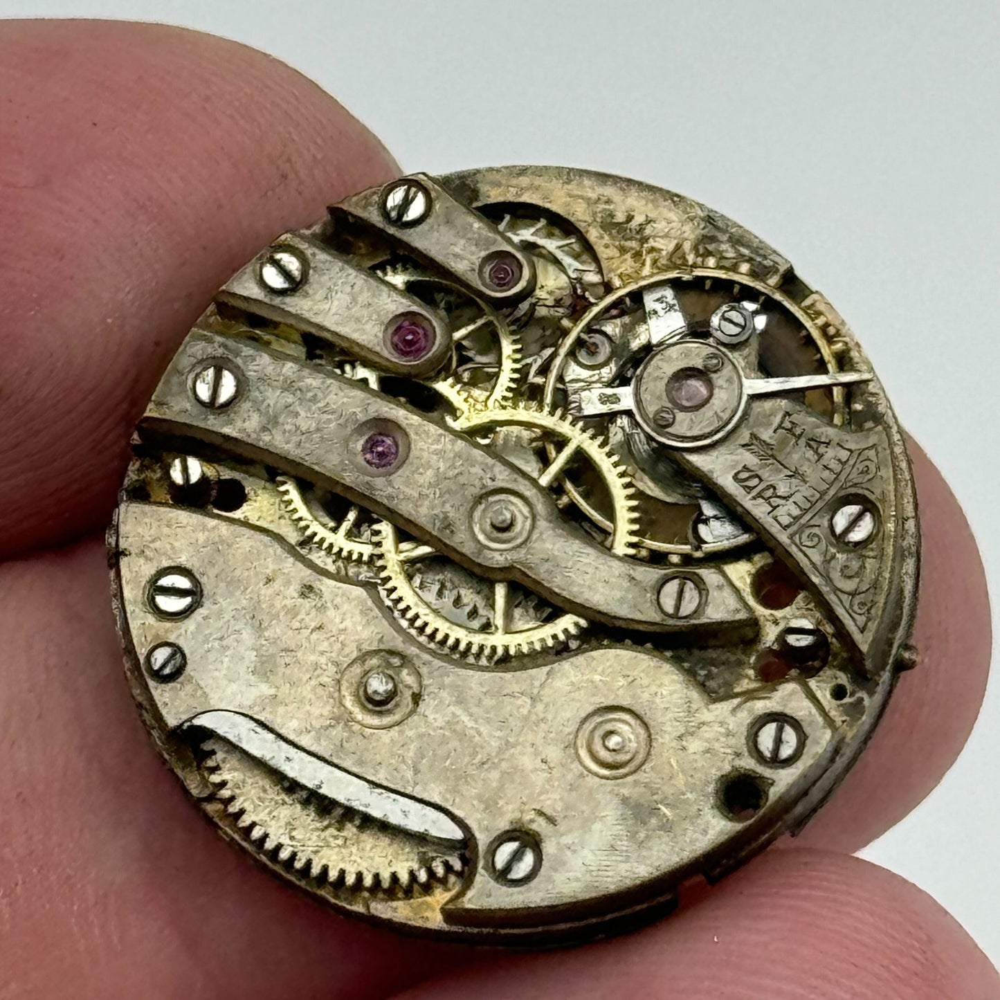 23.6mm Men's Unidentified Antique Cylinder Swiss Manual Wind Watch Movement PART