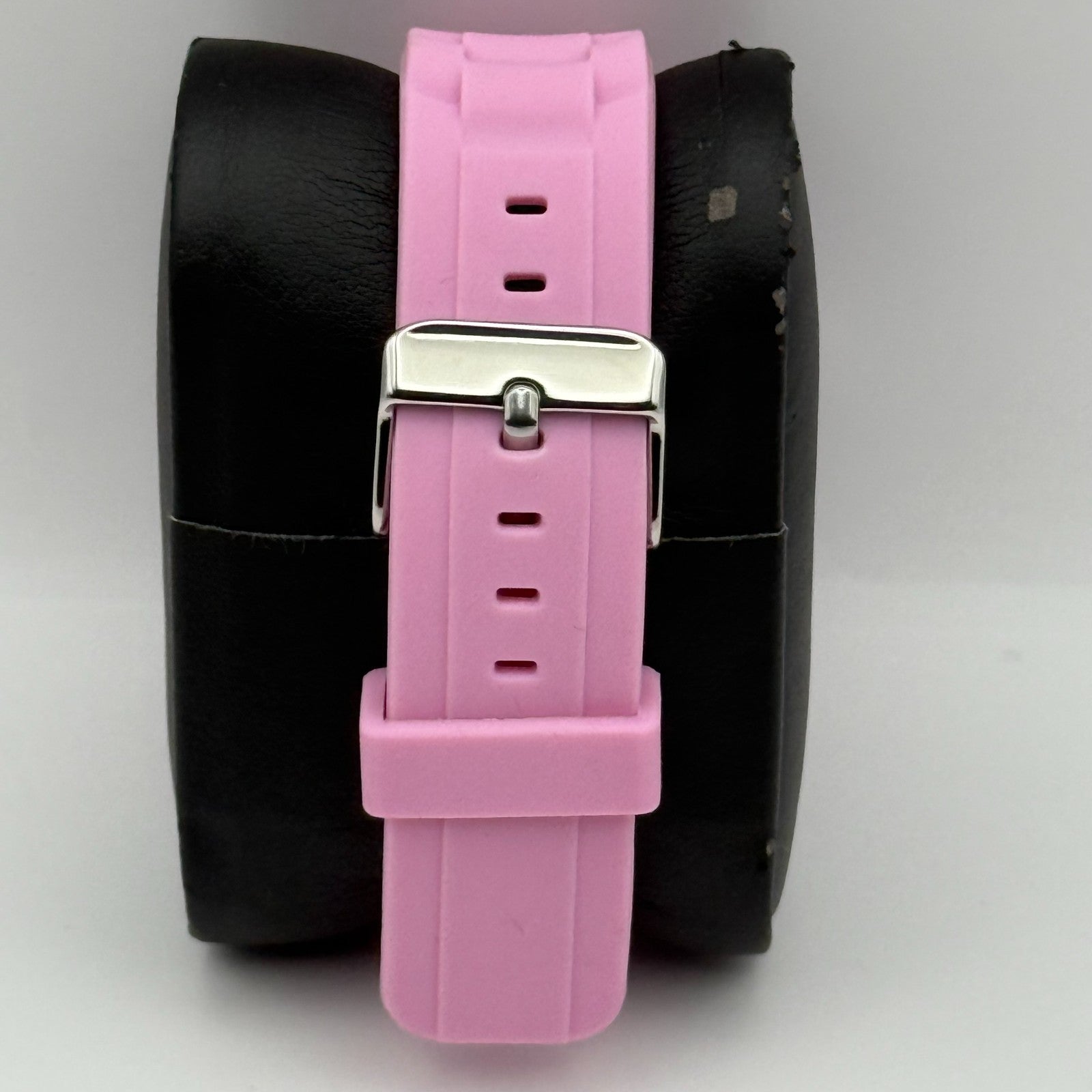 Gossip Ladies Quartz Watch Pink Dial Silver Tone Bezel Japan Working 39mm