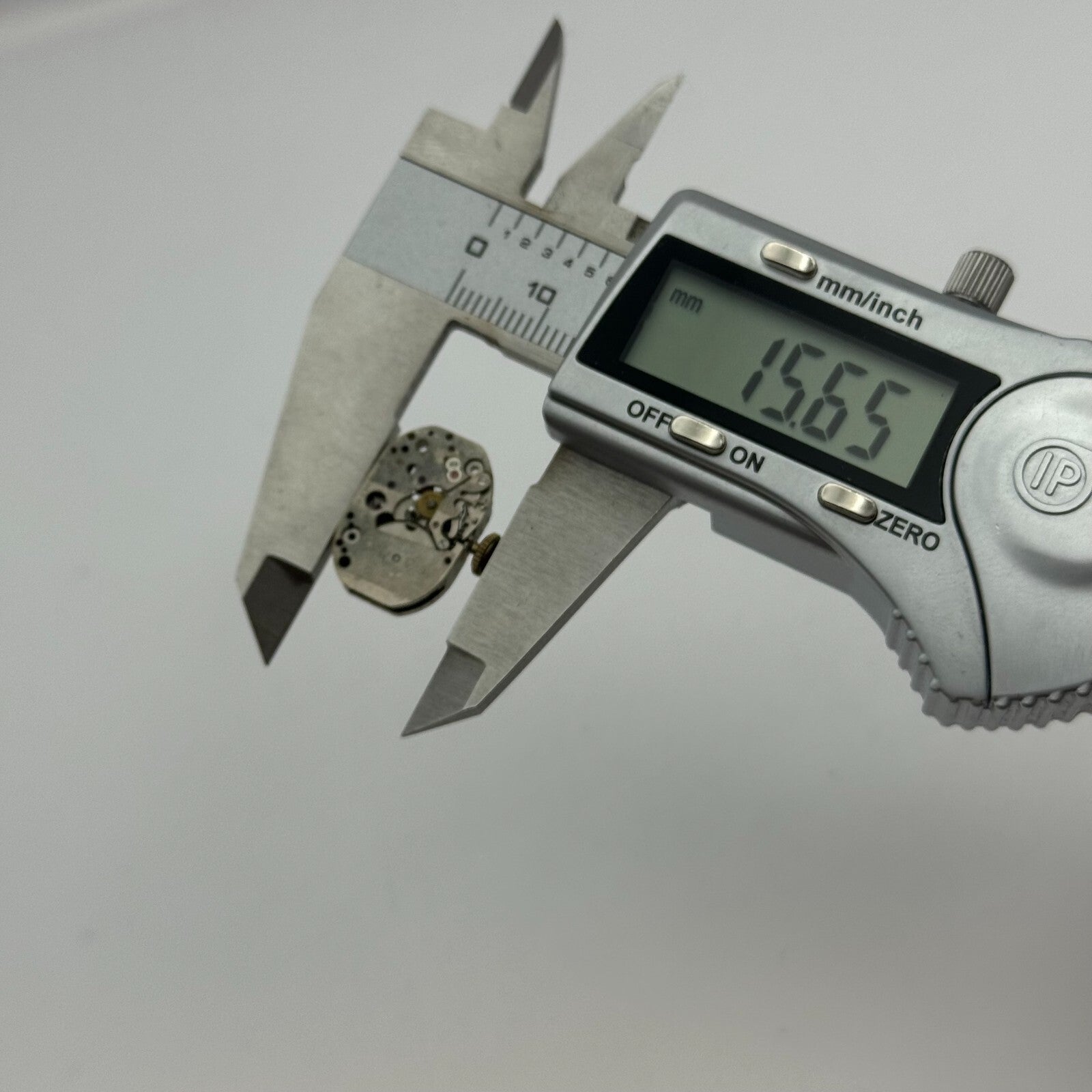 12.7mm Ladies Peseux P 120 Manual Wind 15 Jewels Watch Movement Swiss PARTS