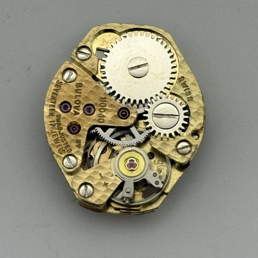 15.3mm Vintage Ladies Bulova 1100.10 Manual Wind Swiss Watch Movement For PARTS