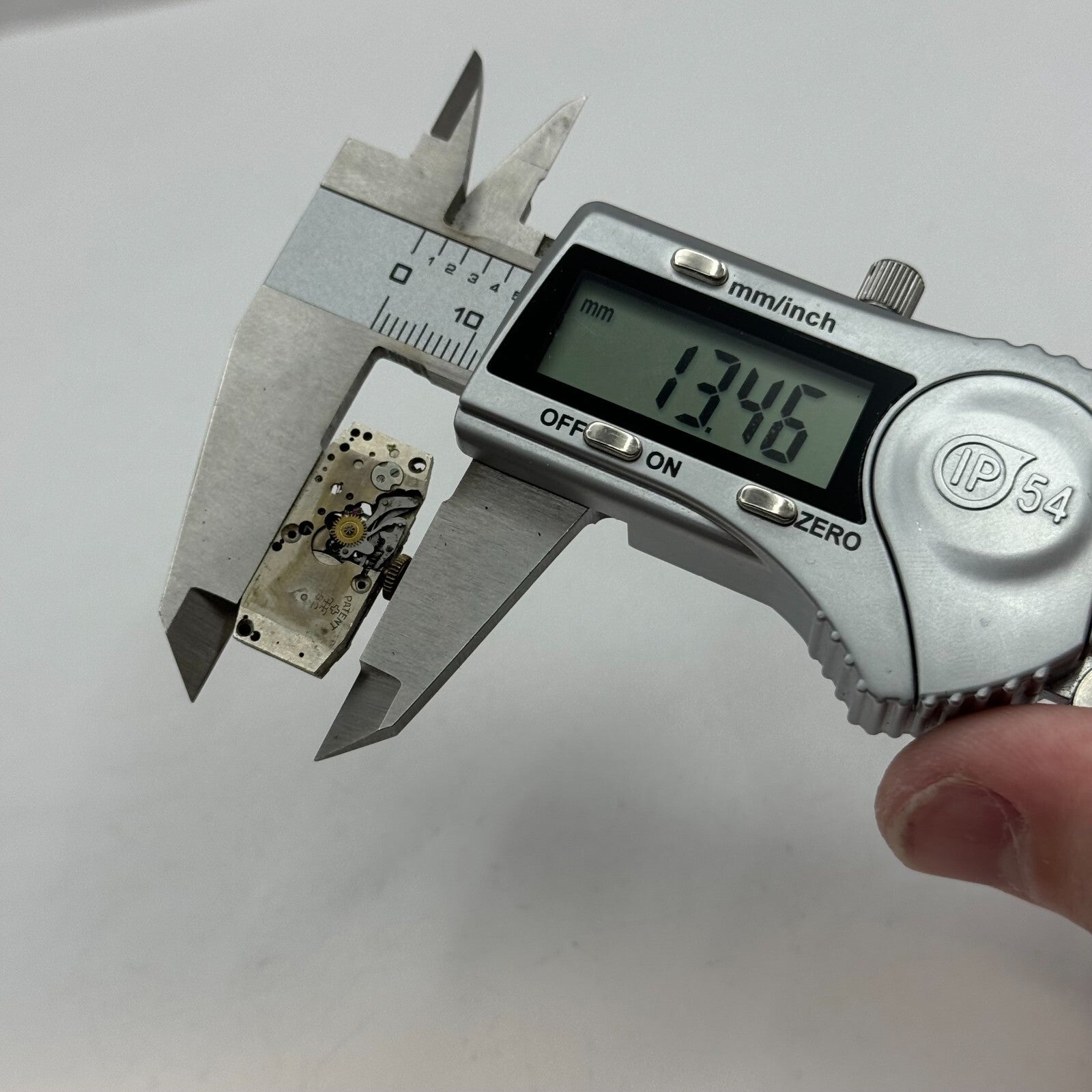 11.2mm FHF 52 Tank Watch Movement Manual Wind Swiss Made 15 Jewels PARTS SPARES