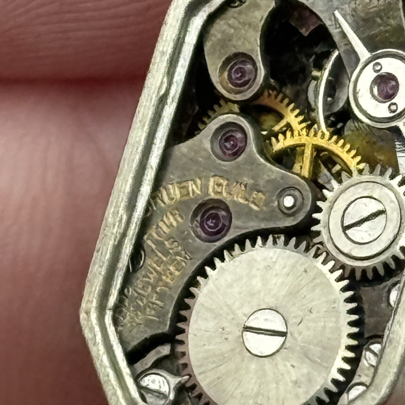 13.1mm Vintage Gruen Guild 15 Jewels Manual Wind Watch Movement PARTS REPAIR