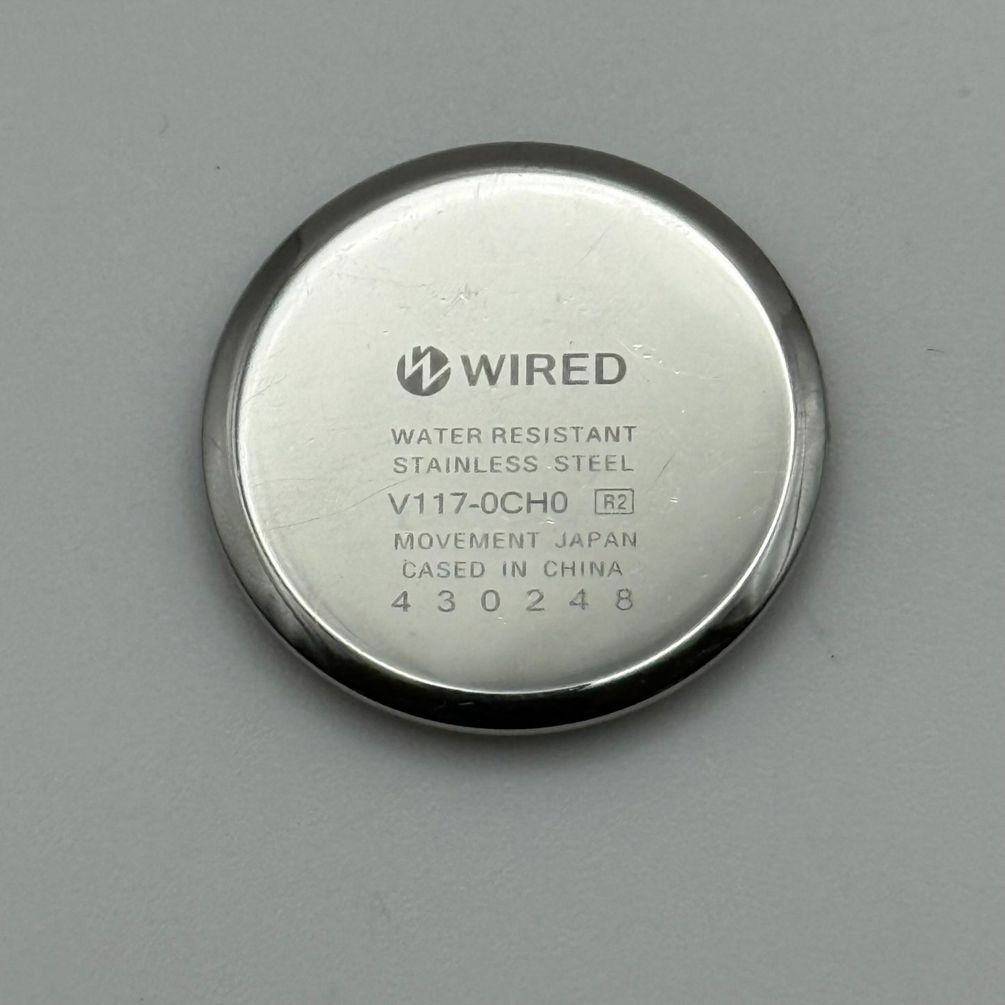 Seiko Wired Solar V117A Ladies Quartz Watch Gold Tone Bracelet 23mm UNTESTED