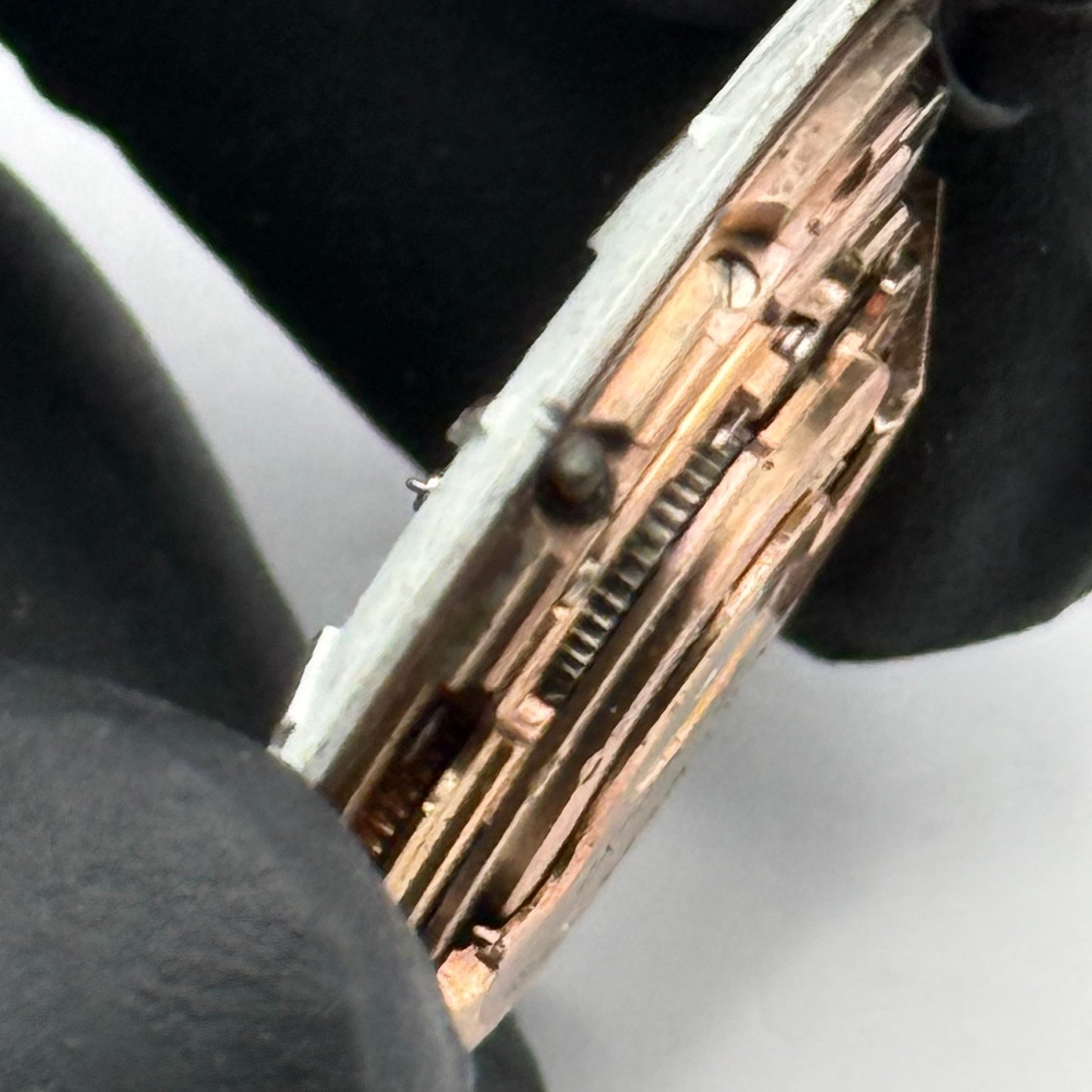 ETA 2451 Watch Movement Accurist Shockproof 21 Jewels Automatic Parts 28.5mm