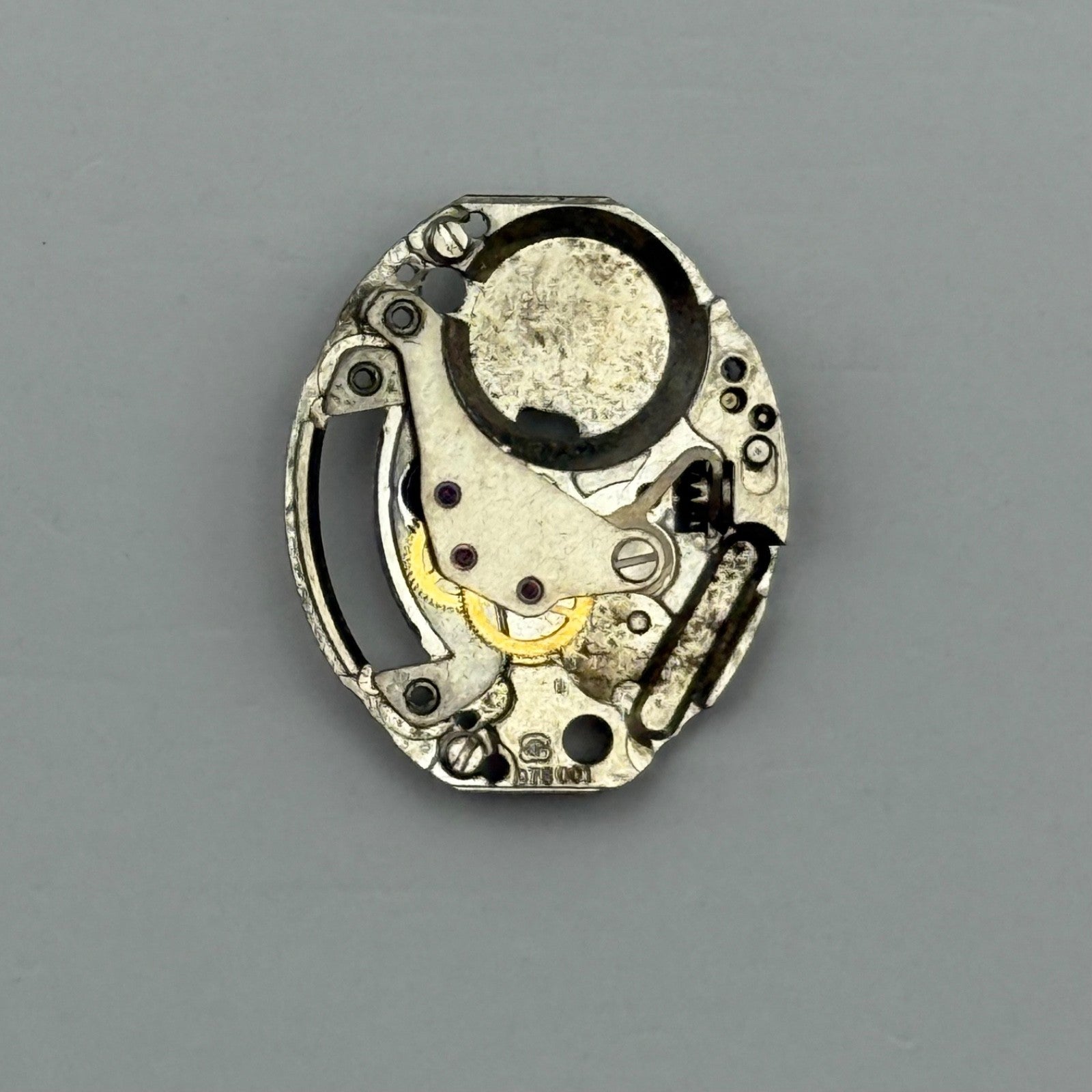 ETA 978.001 Quartz Watch Movement Incomplete Swiss Ladies Vintage Parts Repair