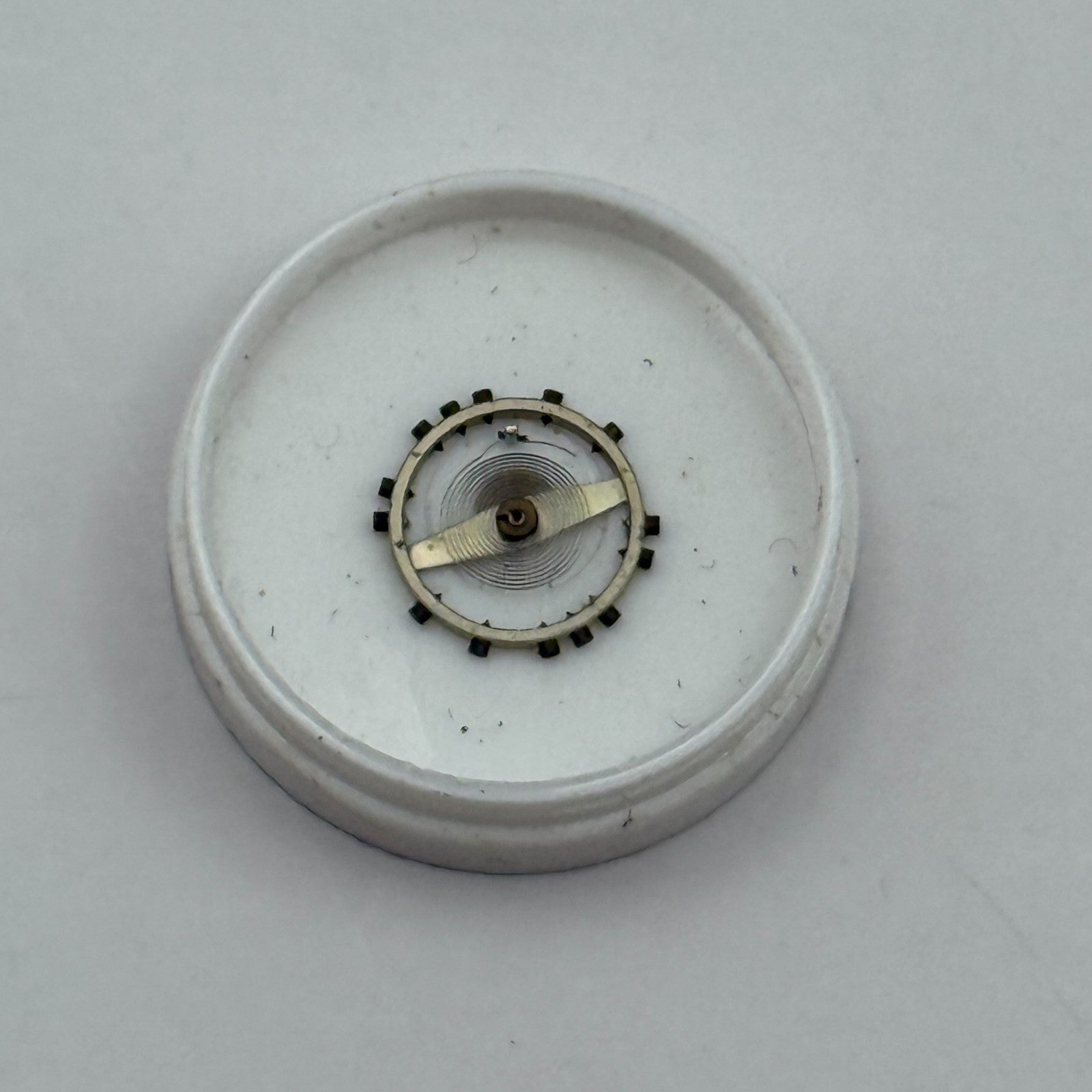 AS 1051 Balance Wheel Complete And Spring 5¼’’’ 34 M Watch Movement Parts NOS