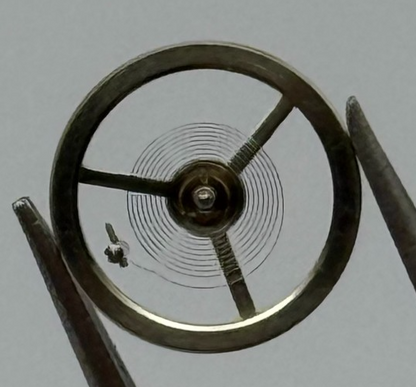 EB 1297 1469 Balance Wheel Complete And Spring 117 Watch Movement Parts NOS