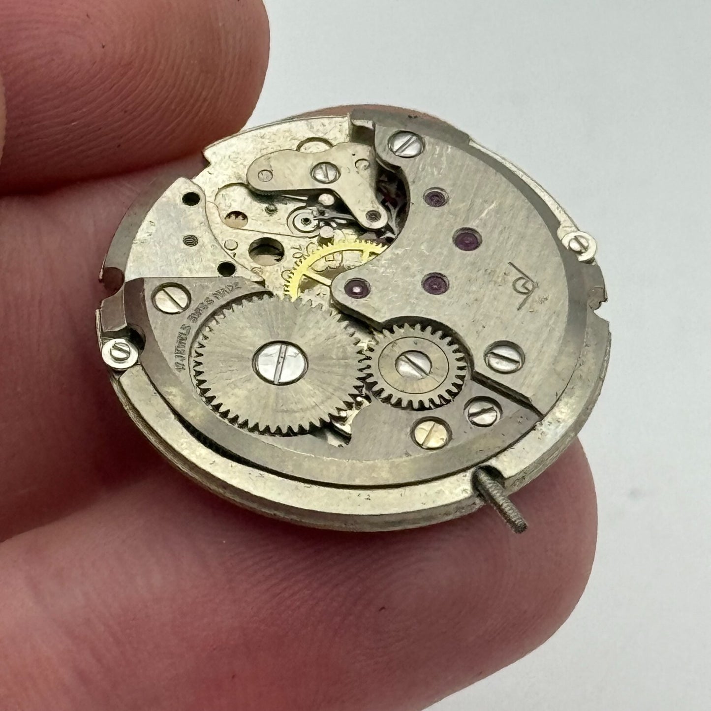 25.9mm Peseux 7056 Swiss Manual Wind 17 Jewels Watch Movement PARTS REPAIR SPARE