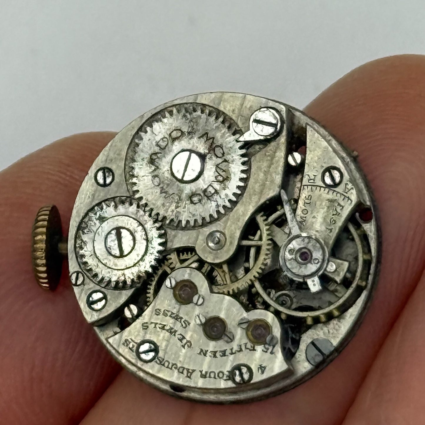 20.2mm Vintage Movado 15 Jewels Manual Wind Watch Movement PARTS REPAIR