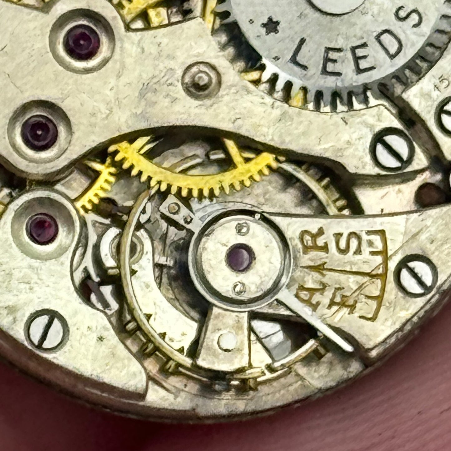 23.6mm H Stone Leeds 15 Jewels Sub Seconds Manual Wind Watch Movement For PARTS