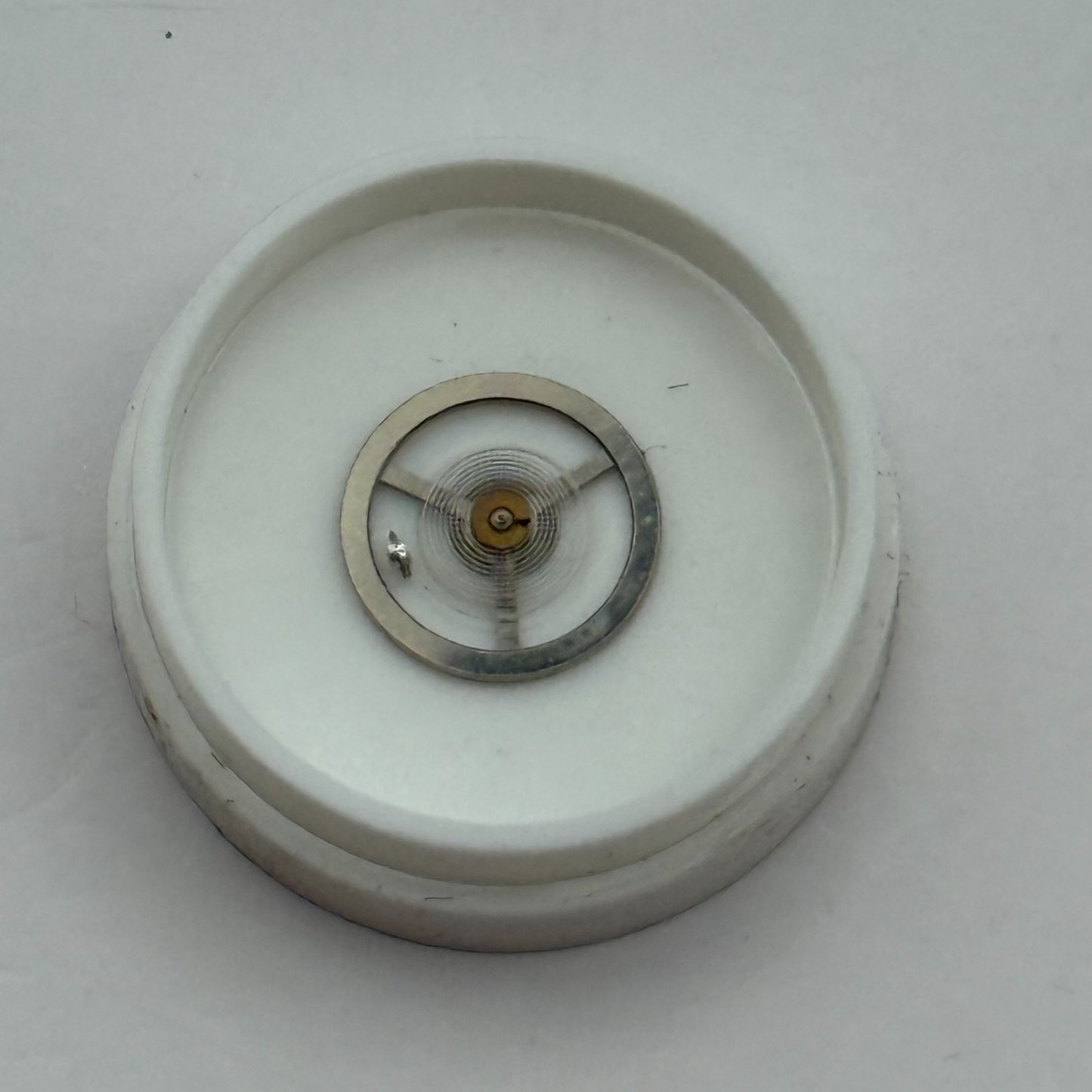 EB 1612 Balance Wheel Complete And Spring  6¾-8’’’ 950 Watch Movement Parts NOS