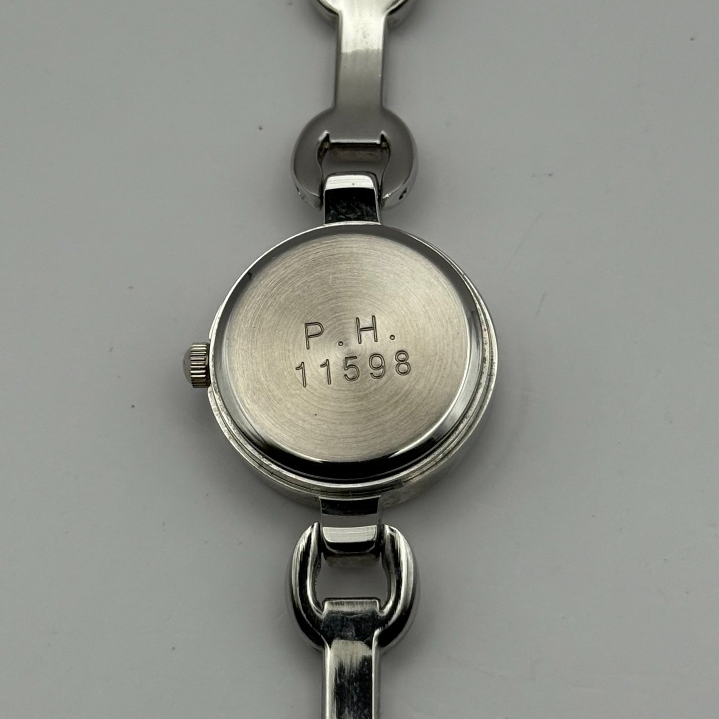 R Ladies Quartz Watch Silver Tone Bracelet Working 22mm New Battery