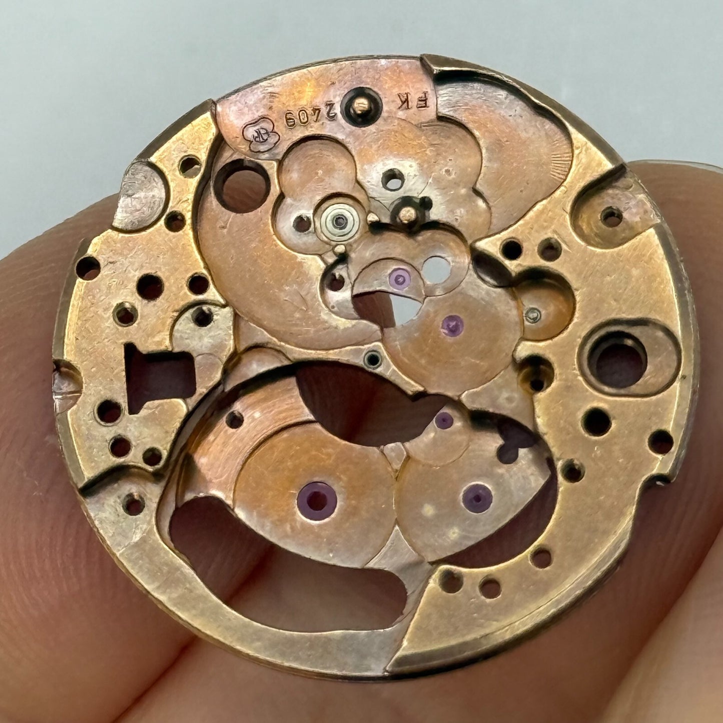 30.9mm Vintage Accurist ETA 2409 Partial Manual Wind Watch Movement PARTS REPAIR