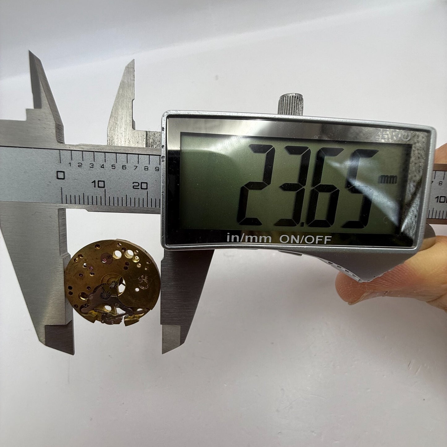 23.6mm Vintage Cupillard Cal 233 Manual Wind Partial Watch Movement PARTS REPAIR