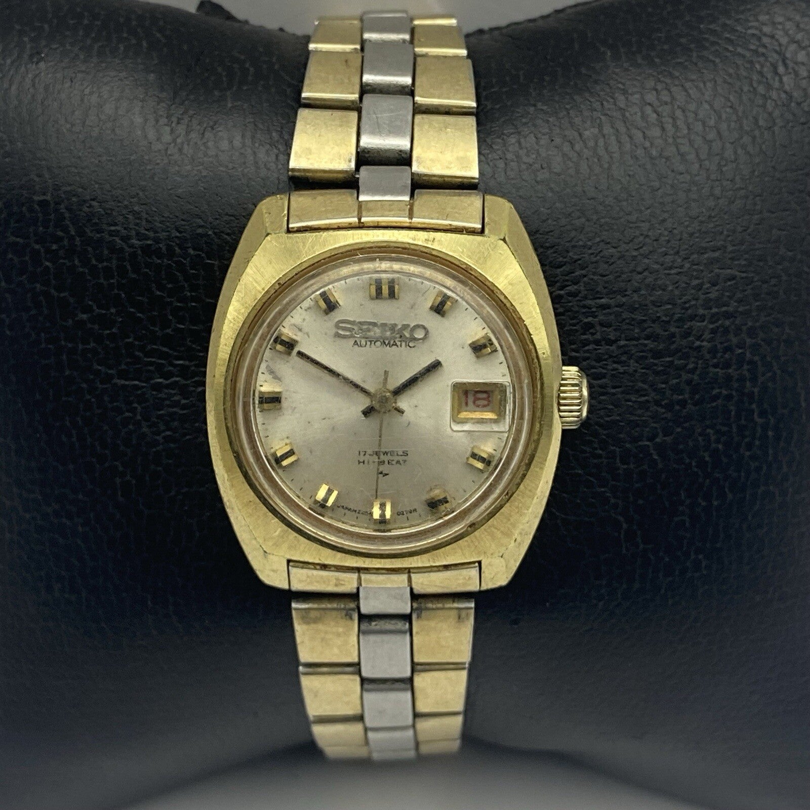 25mm RUNNING TO REPAIR Vintage Seiko Hi Beat 2205 - 0221 Ladies Watch 2205A