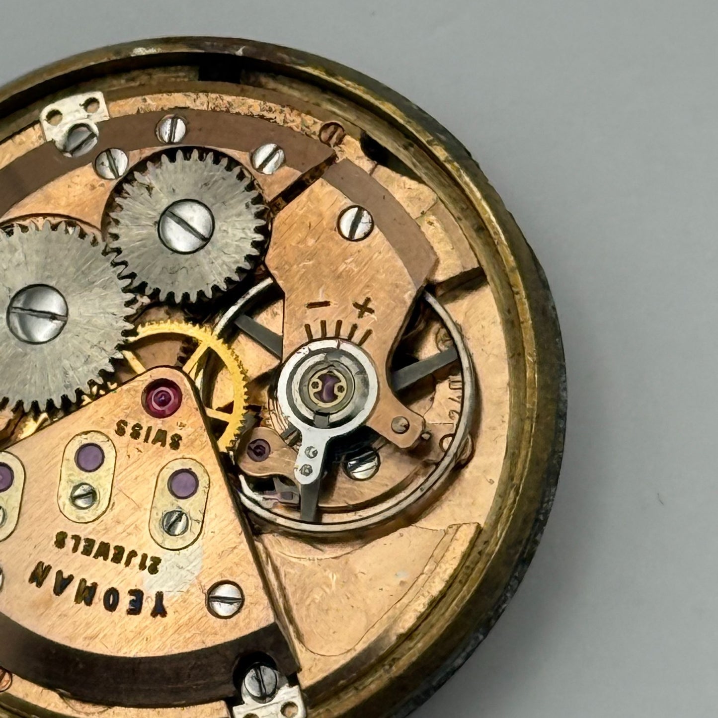 ETA 2409 Date Watch Movement Yeoman Lever Manual Wind Vintage Parts 29.7mm