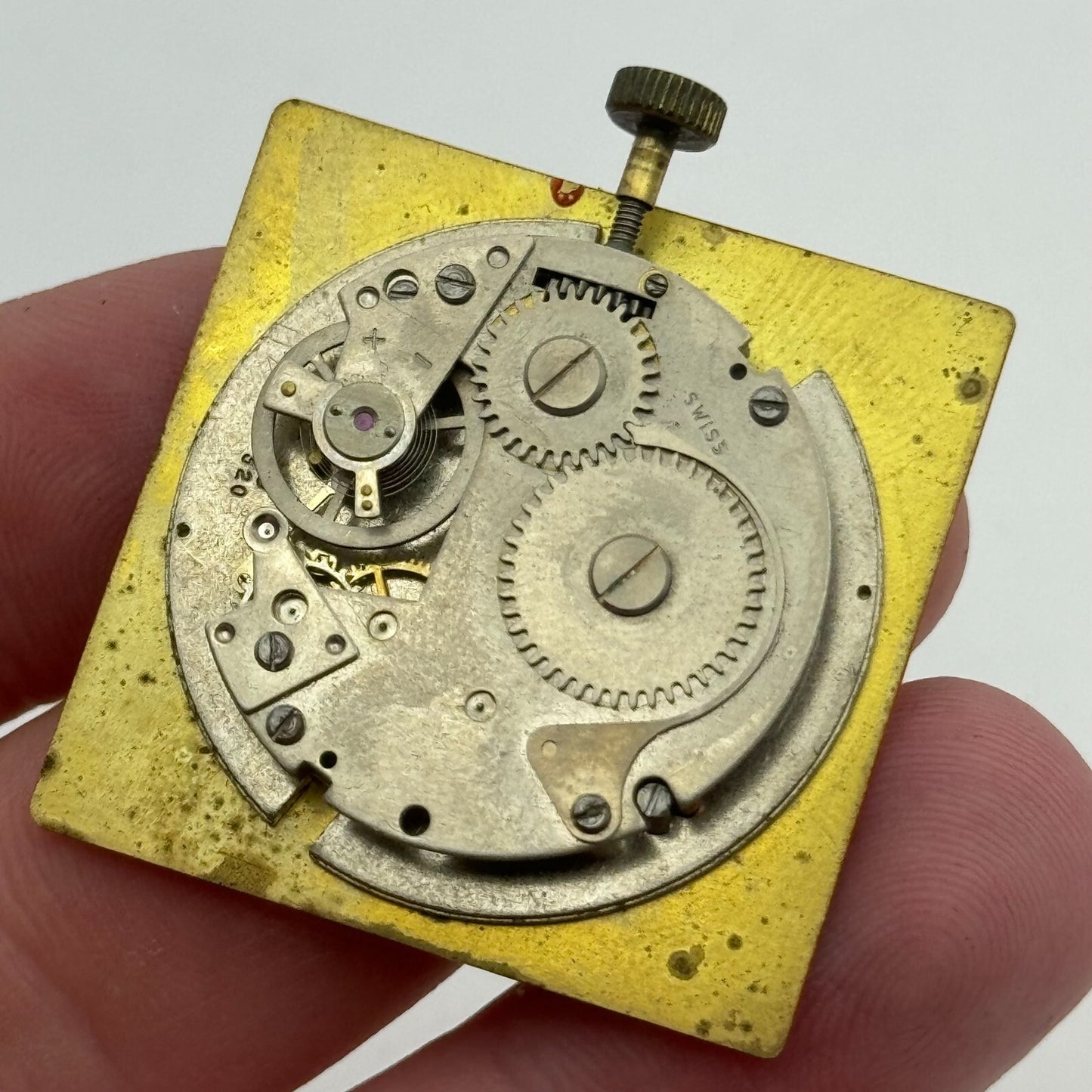 33.7mm Old London Desa 320 Manual Wind Swiss Watch Movement Dial Vintage PARTS
