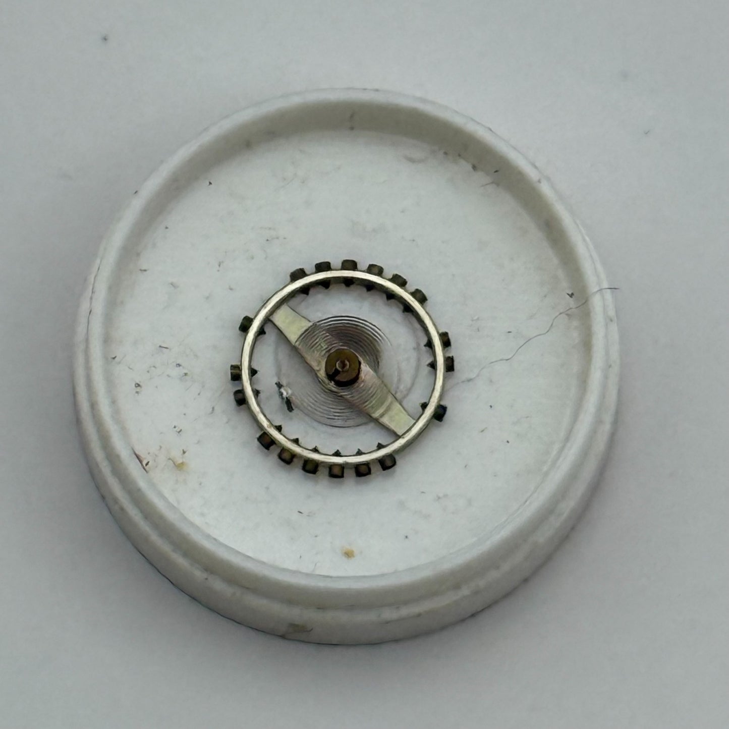 AS 1051 Balance Wheel Complete And Spring 5¼’’’ 34 M Watch Movement Parts NOS