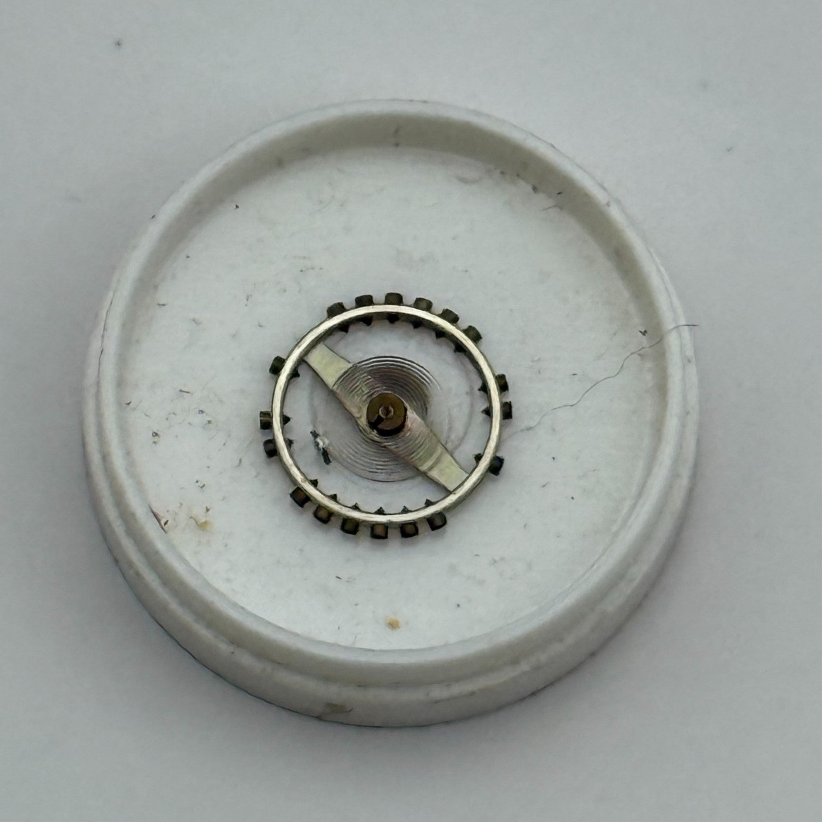 AS 1051 Balance Wheel Complete And Spring 5¼’’’ 34 M Watch Movement Parts NOS