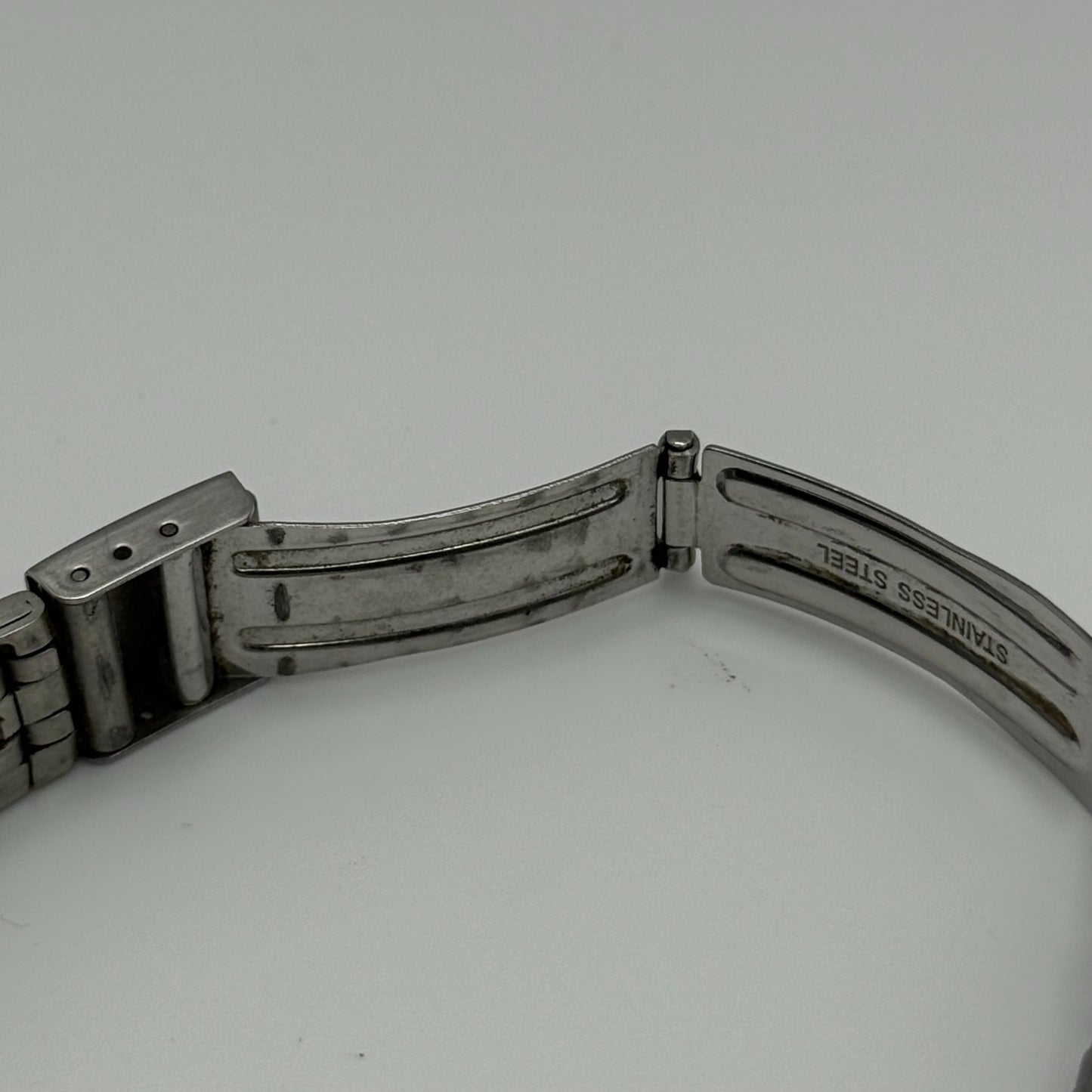 Lorus Lumibrite Ladies Quartz Watch Date Dial Silver Tone Bracelet Working 25mm