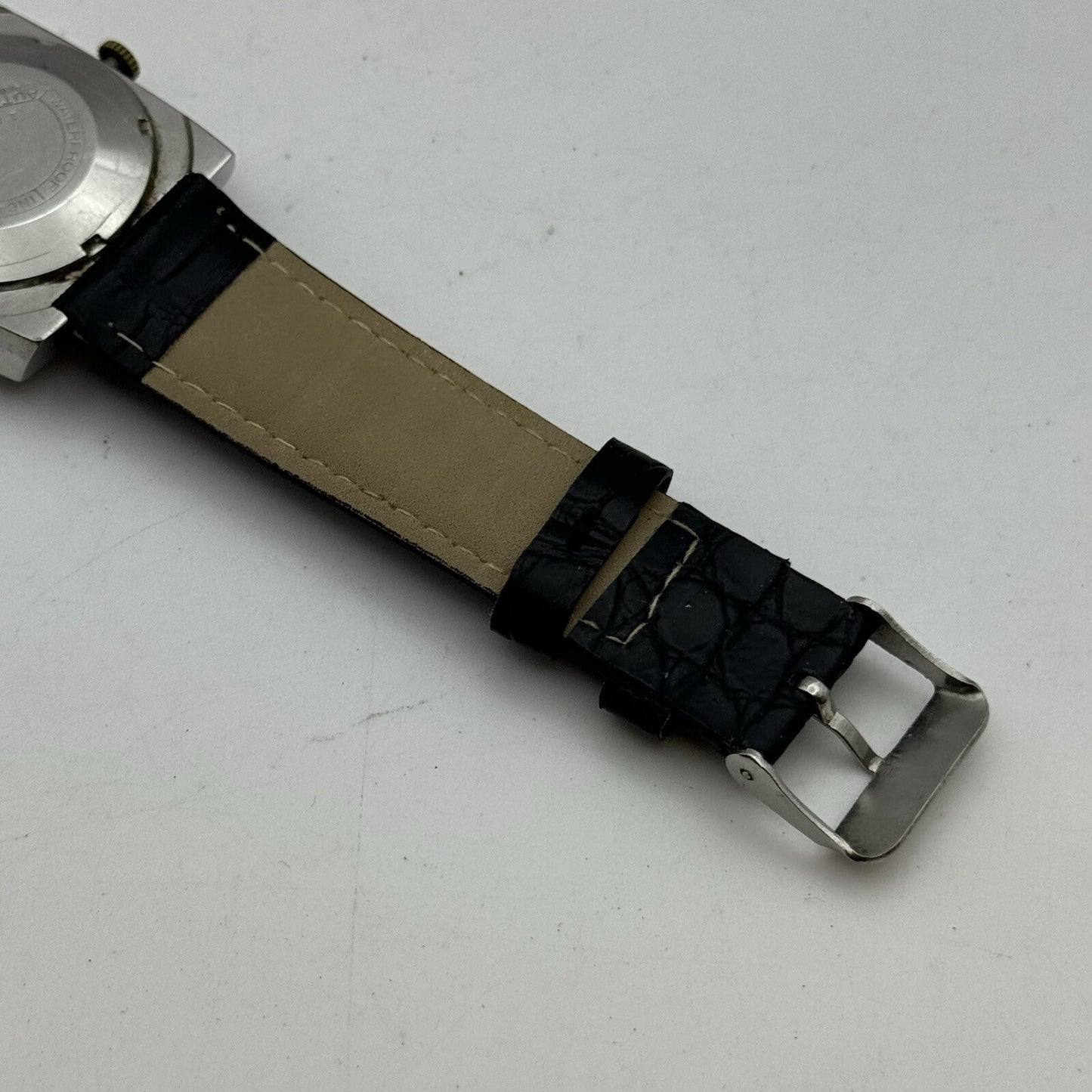 32mm Mens Avia Matic Automatic Sweep Seconds Square Watch FOR PARTS TO RESTORE