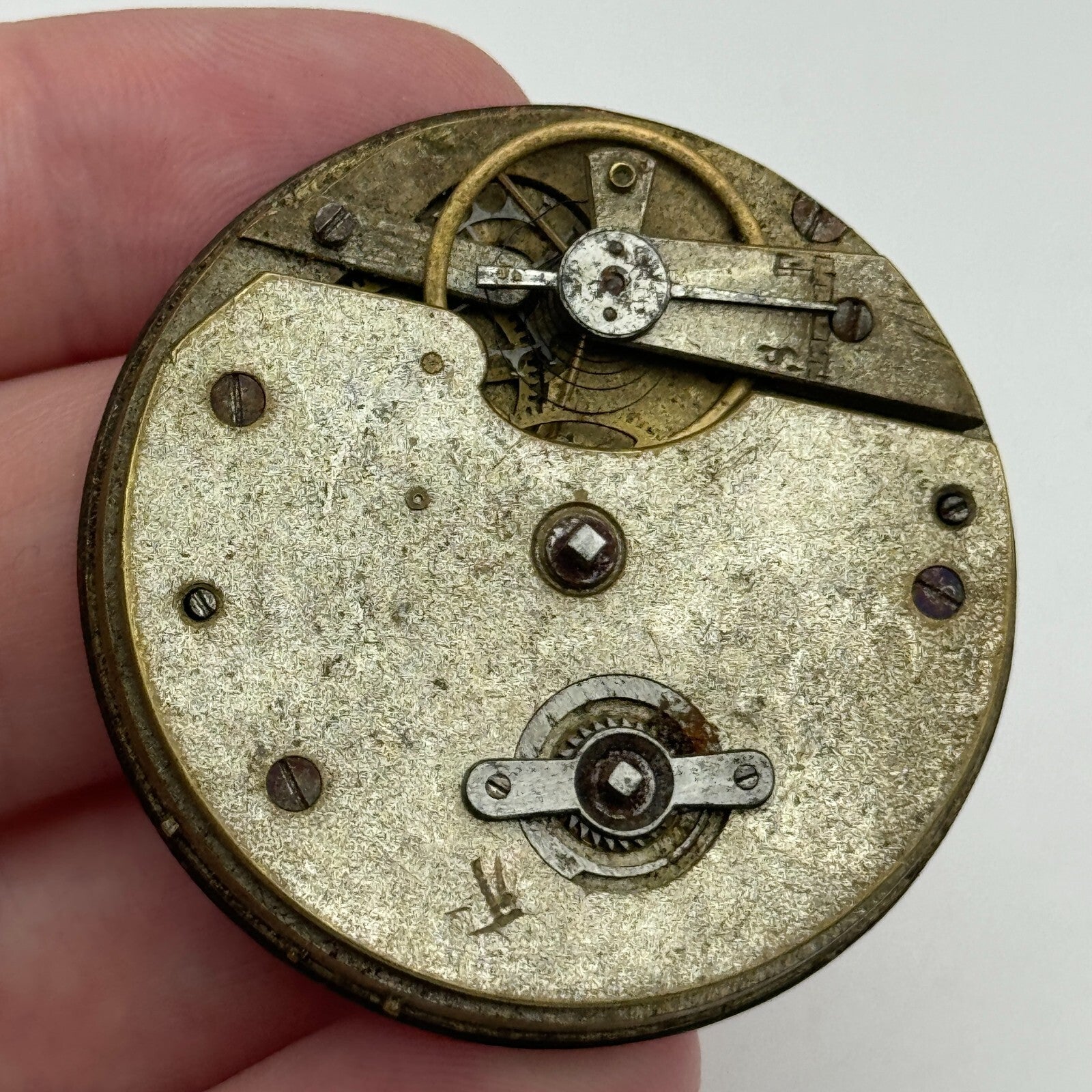 45.9mm Unidentified Antique Key Wound Pocket Watch Movement PARTS REPAIR SPARES