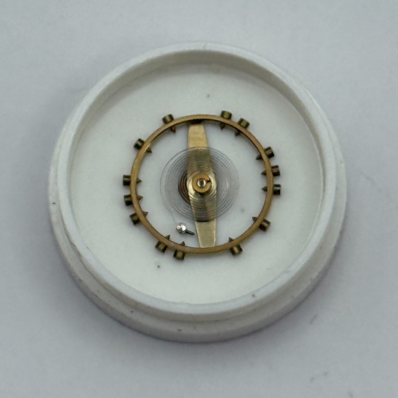 Venus 180 Balance Wheel Complete And Spring 10½’’’ 323 M Watch Movement Parts