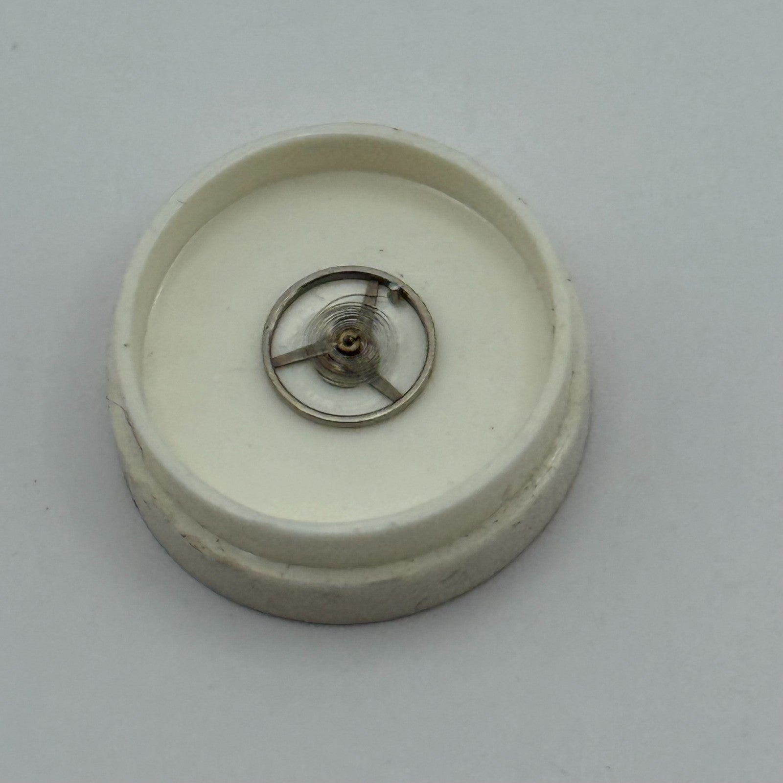AS 976 1012 Balance Wheel Complete And Spring 29 M Watch Movement Parts NOS