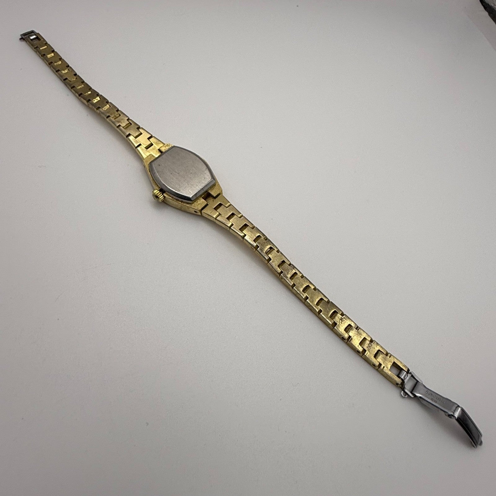 19mm Vintage Ladies Gold Plated Antimagnetic Manual Wind Watch PARTS / REPAIR