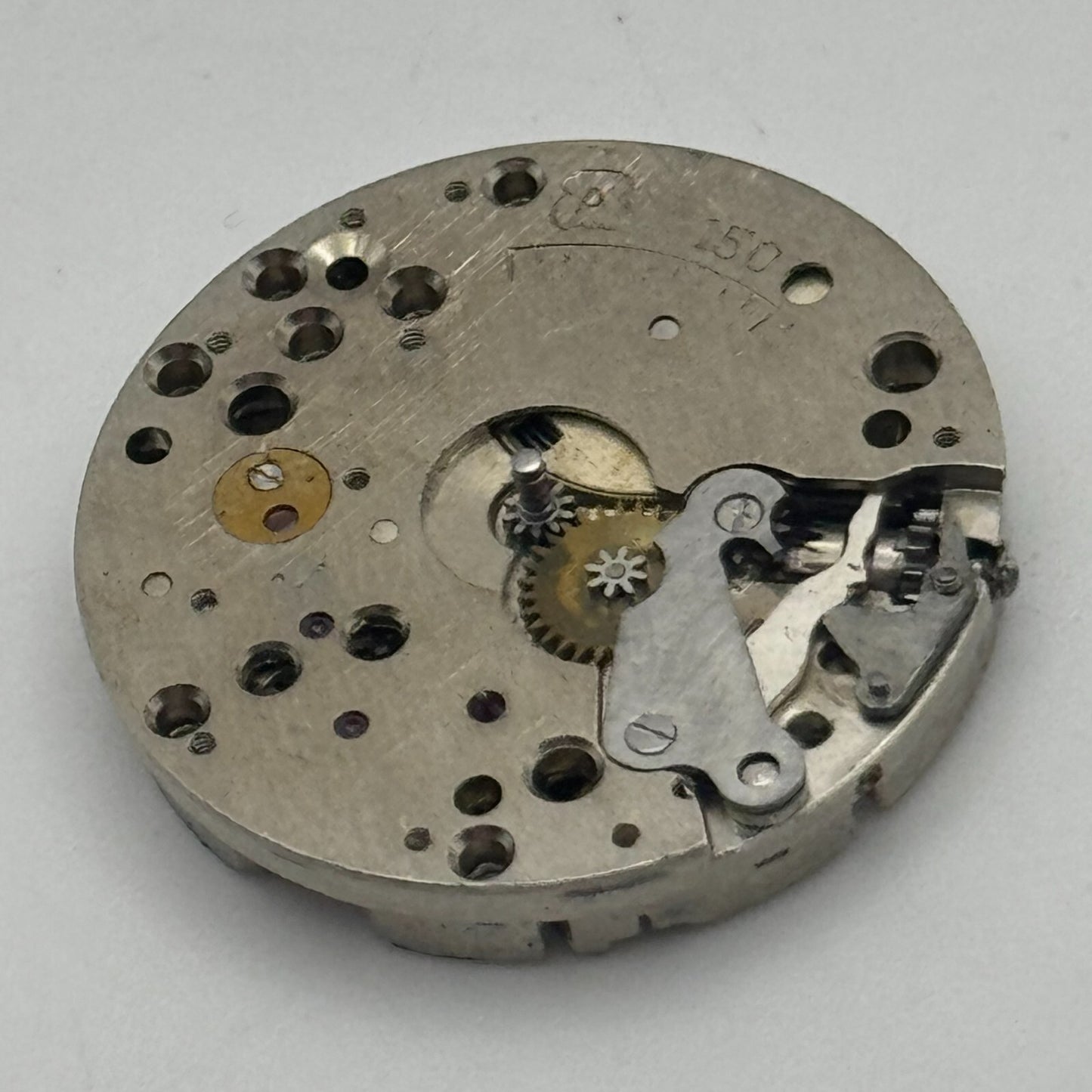 23.6mm Arogno A 150 Manual Wind 15 Jewels Vintage Swiss Watch Movement PARTS