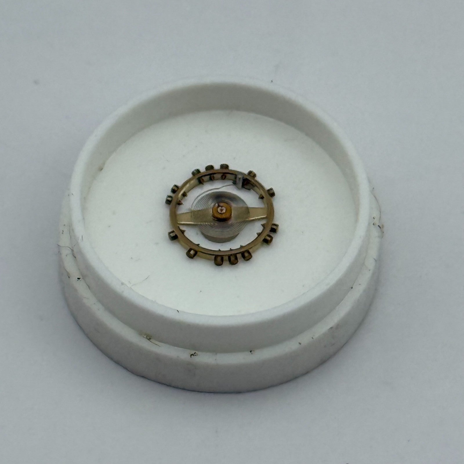 AS 976 1012 Balance Wheel Complete And Spring  532 M Watch Movement Parts NOS