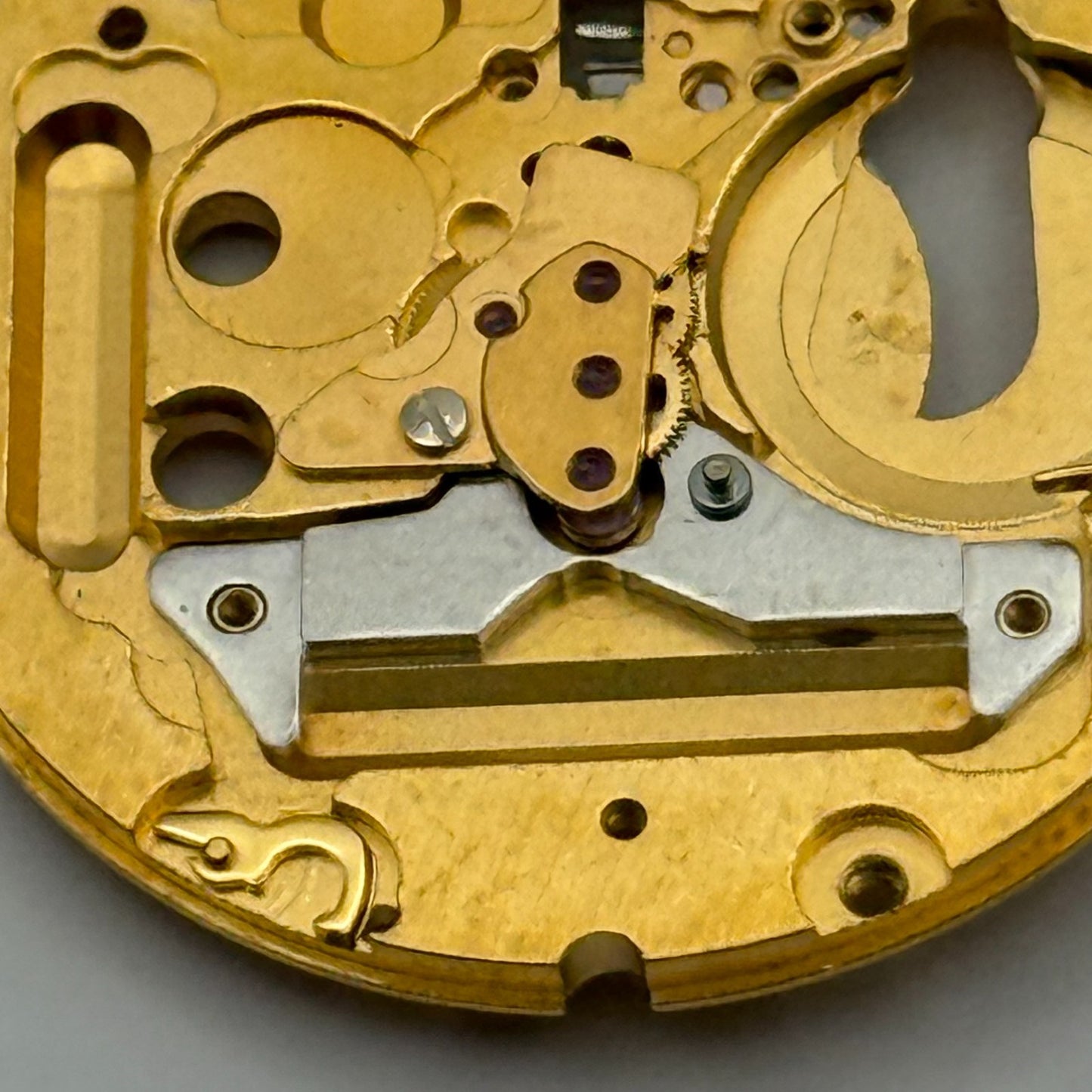 ETA 955.112 Quartz Watch Movement 7 Jewels Swiss Vintage Parts Repair 26.1mm