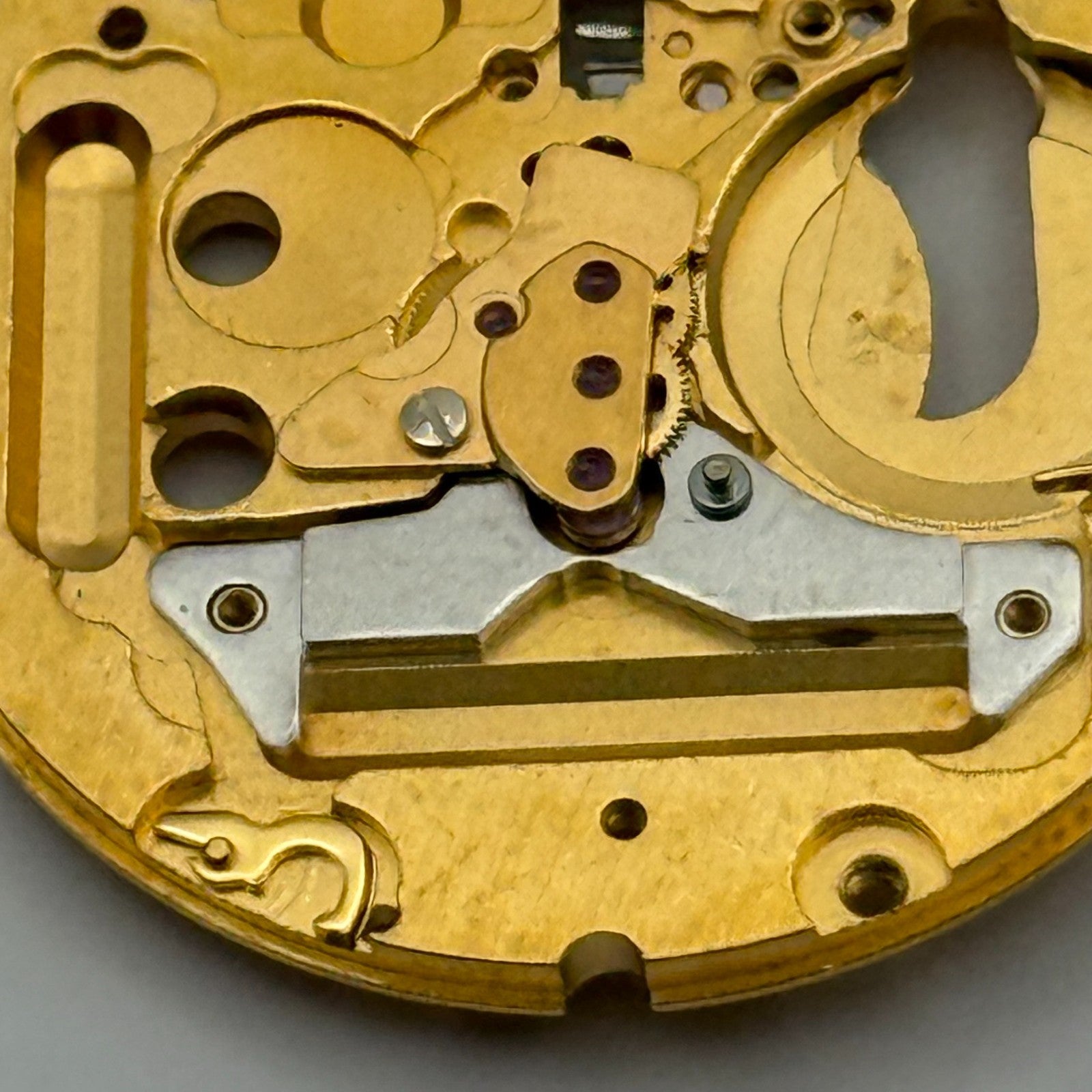 ETA 955.112 Quartz Watch Movement 7 Jewels Swiss Vintage Parts Repair 26.1mm