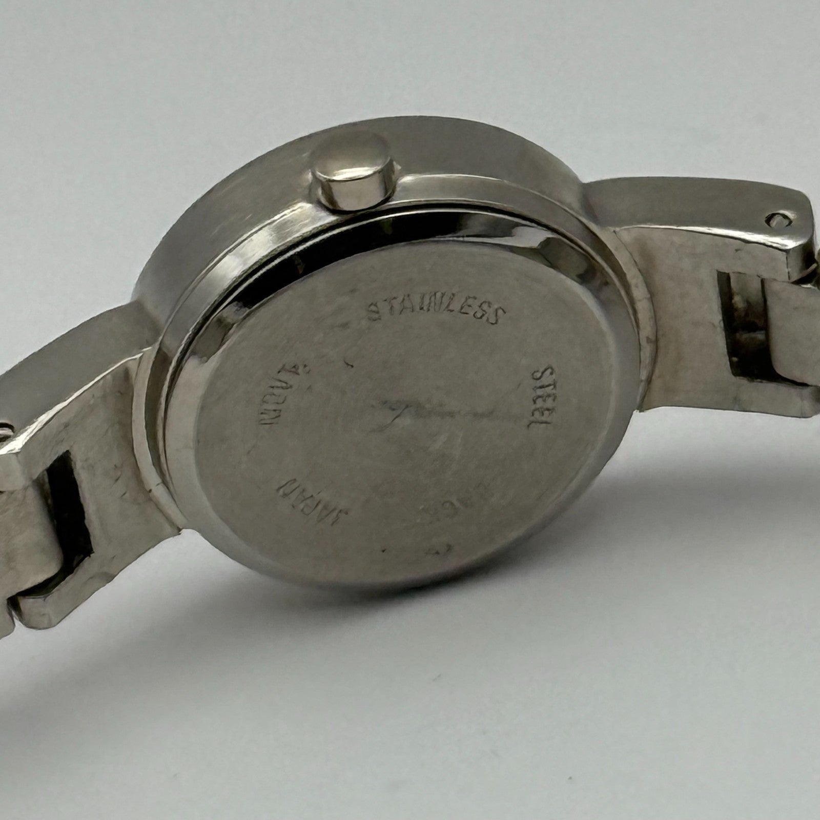 H H Ladies Quartz Watch Silver Tone Bracelet Steel Working 22mm 7 Inches