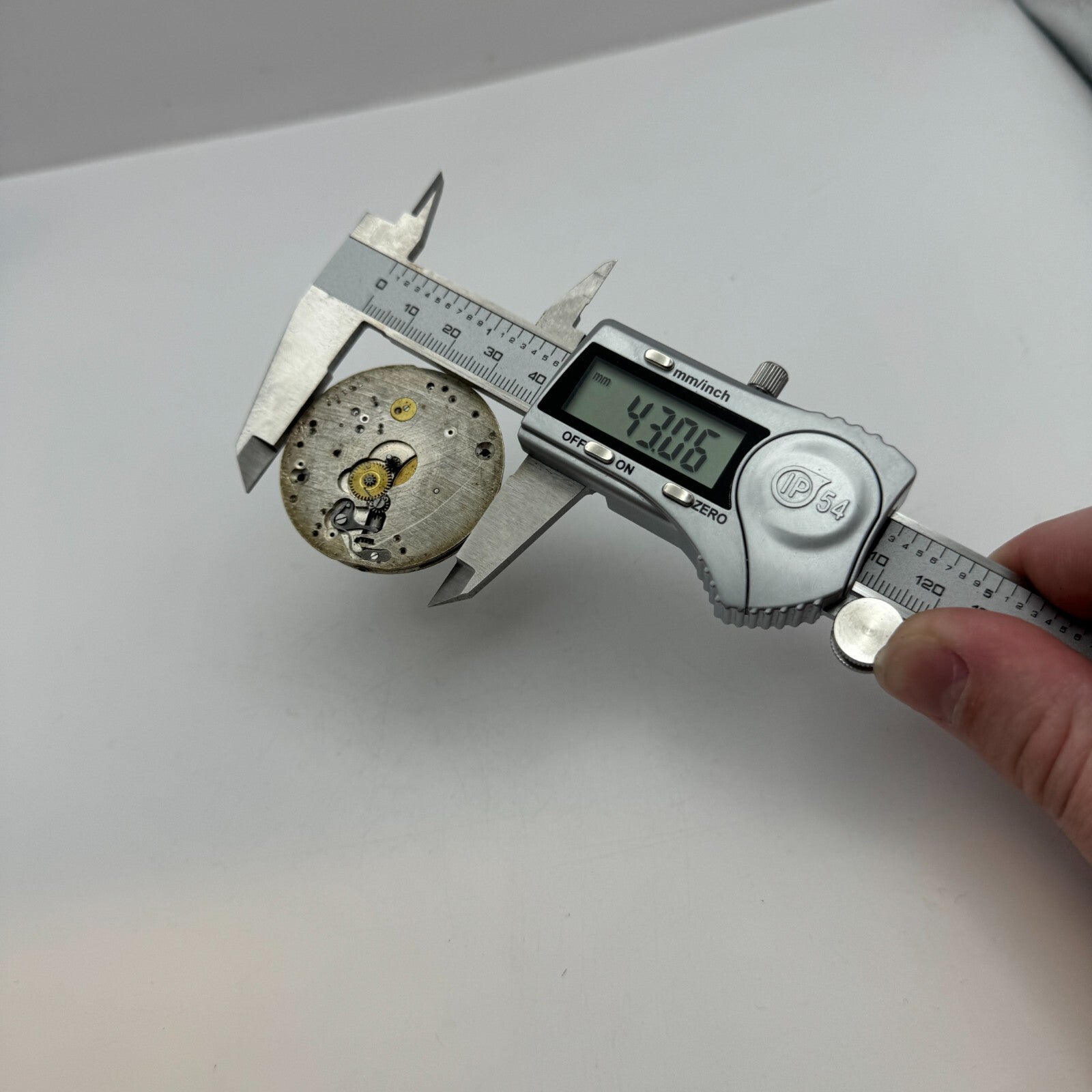 43mm Unidentified 15 Jewels Swiss Vintage Pocket Watch Movement PARTS SPARES