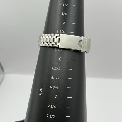 Sekonda Ladies Quartz Watch Date Dial Silver Tone Bracelet Working 28mm