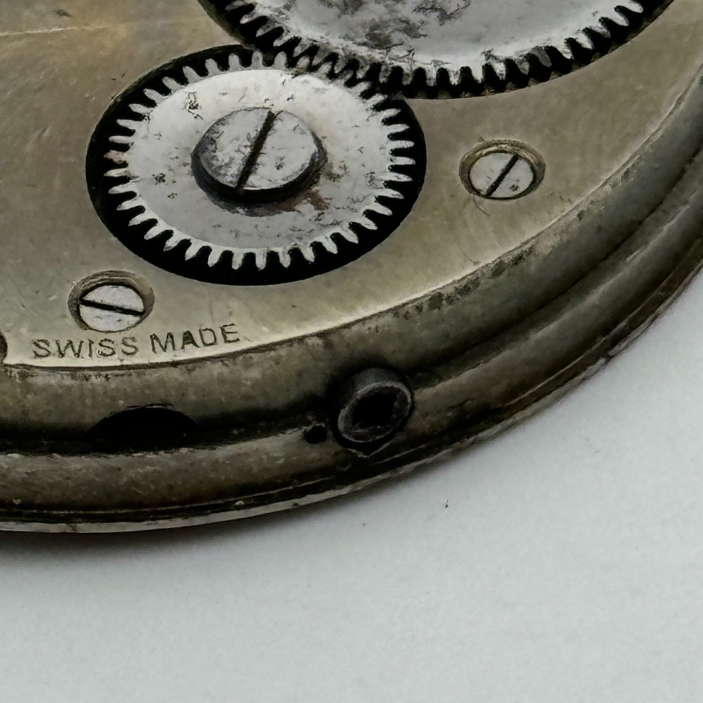 42.9mm Unidentified Swiss 15 Jewels Vintage Pocket Watch Movement PARTS SPARES