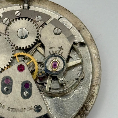 Avia ETA 2391 Watch Movement Manual Wind Vintage Swiss 17 Jewels Parts 25.7mm