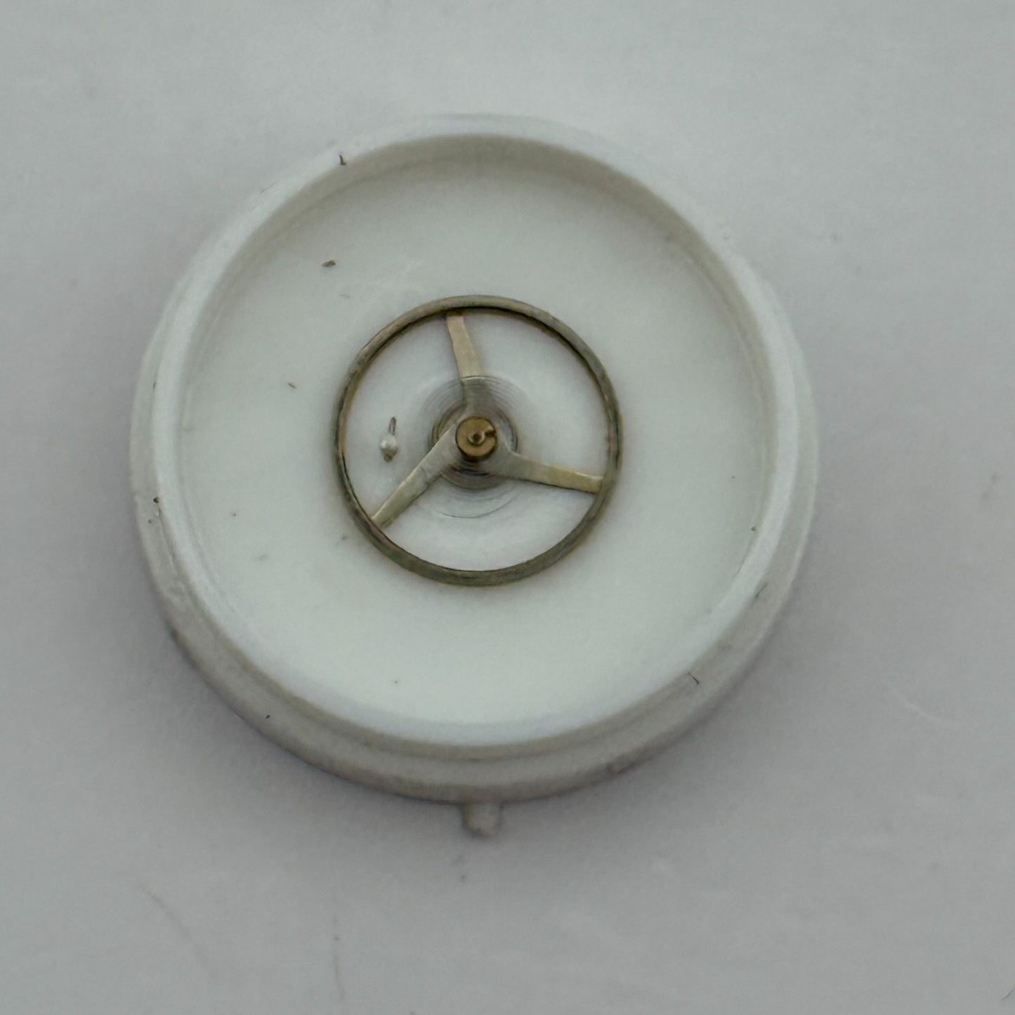 FEF 371 Balance Wheel Complete And Spring 6 3/4-8''' 1572 M Watch Movement Parts