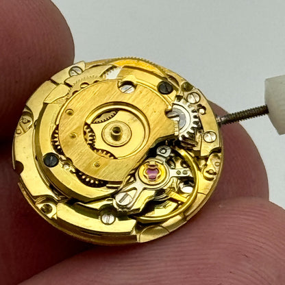 17.4mm Running Bulova 7BLACD Automatic Ladies Watch Movement Swiss Vintage PARTS