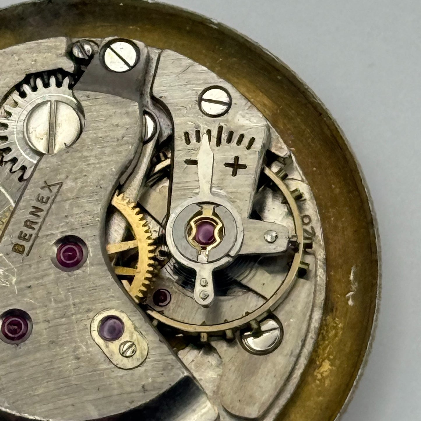 FHF 28 Watch Movement Bernex Manual Wind Vintage Swiss Parts Repair 23.6mm
