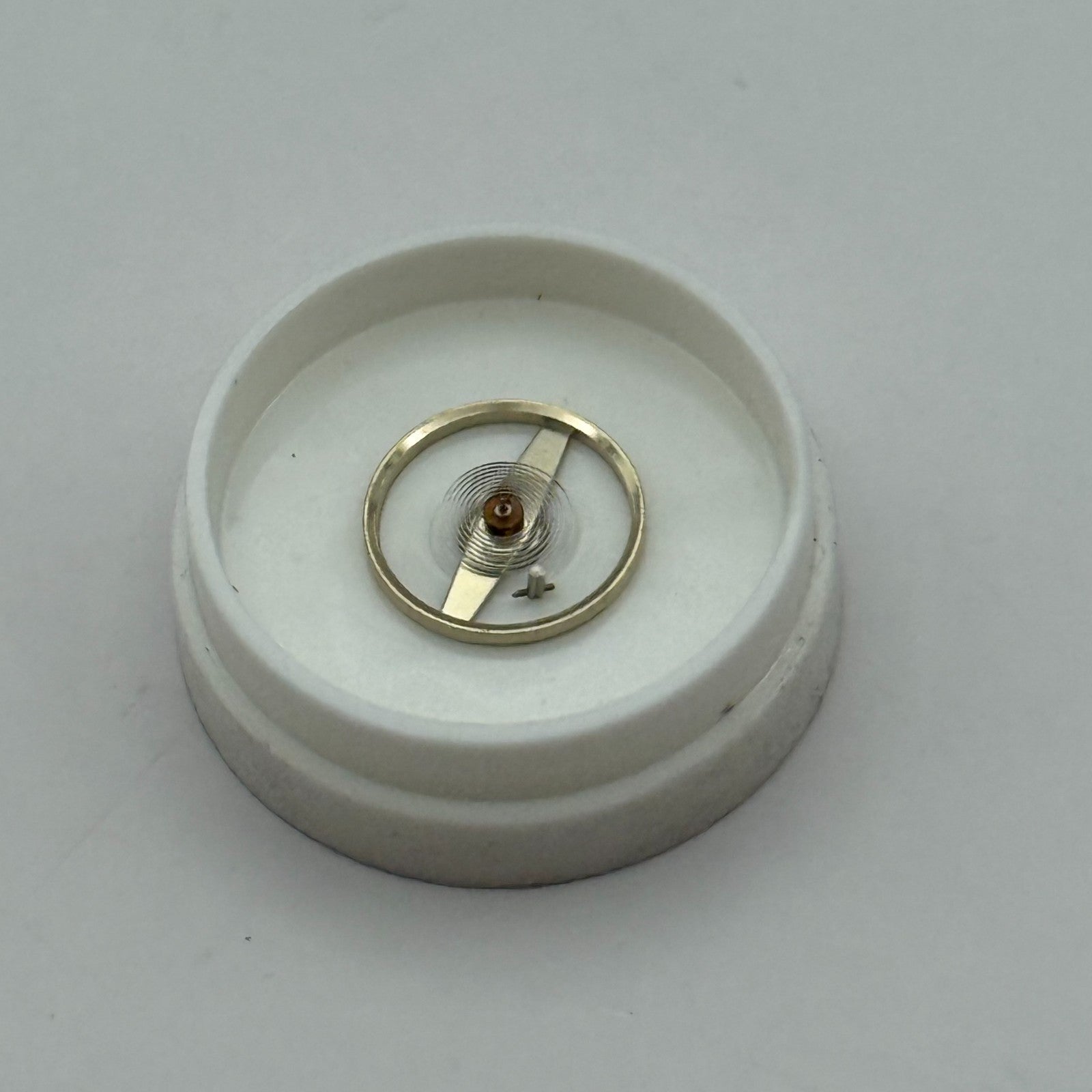 ST 69 Balance Wheel Complete And Spring Kif+Inca 1138 Watch Movement Parts NOS