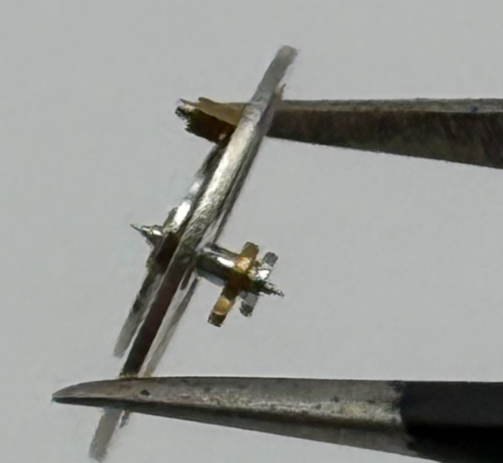 Brac 500 Balance Wheel Complete And Spring Renata 1636 Watch Movement Parts NOS