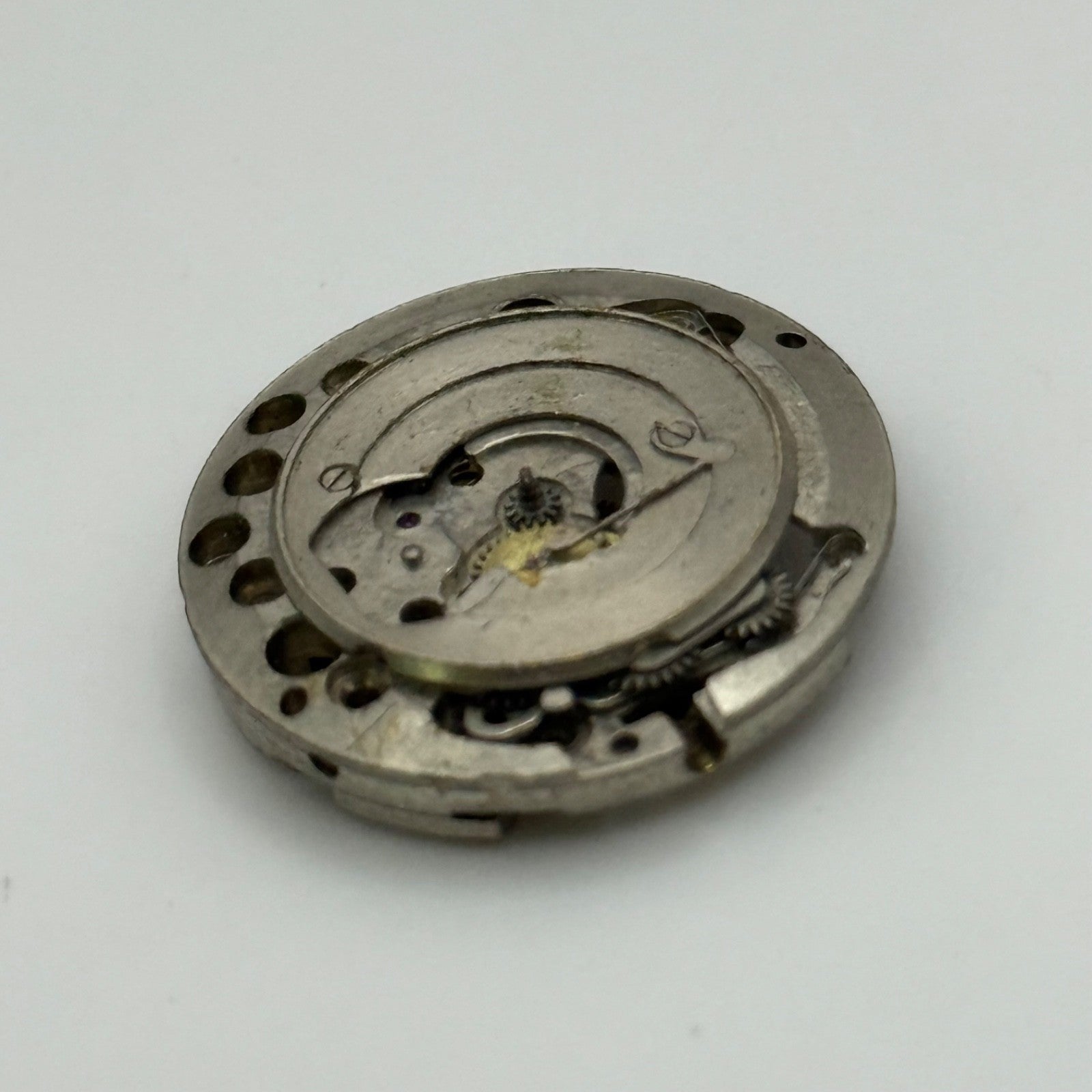 Otero Cal 44 Watch Movement Manual Wind 17 Jewels Vintage Parts Repair 23.7mm