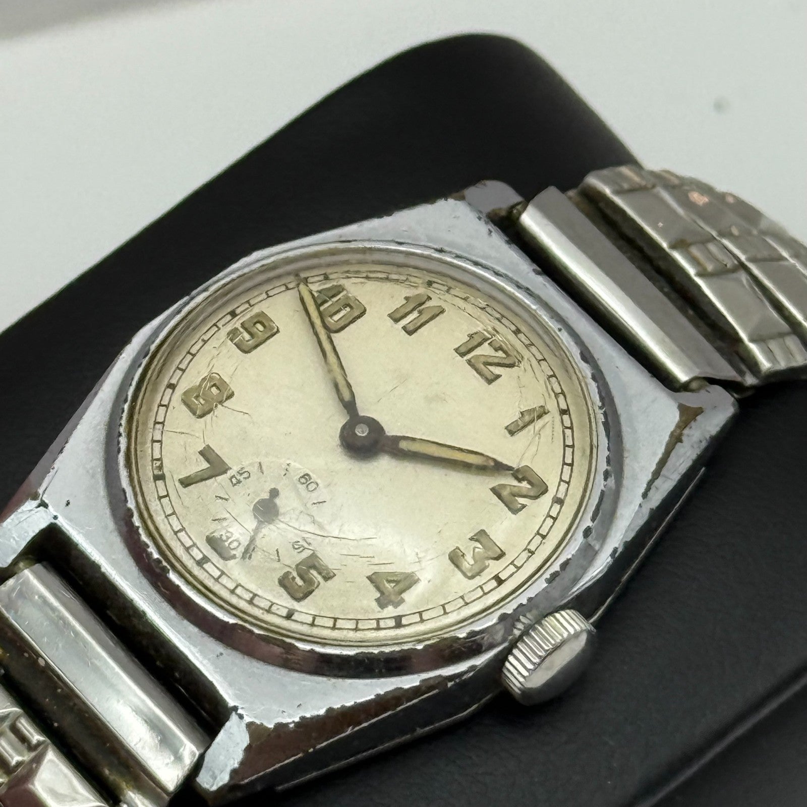 28mm Running Vintage S.G.D.G Pierce Watch Co Military Style Watch PARTS REPAIR